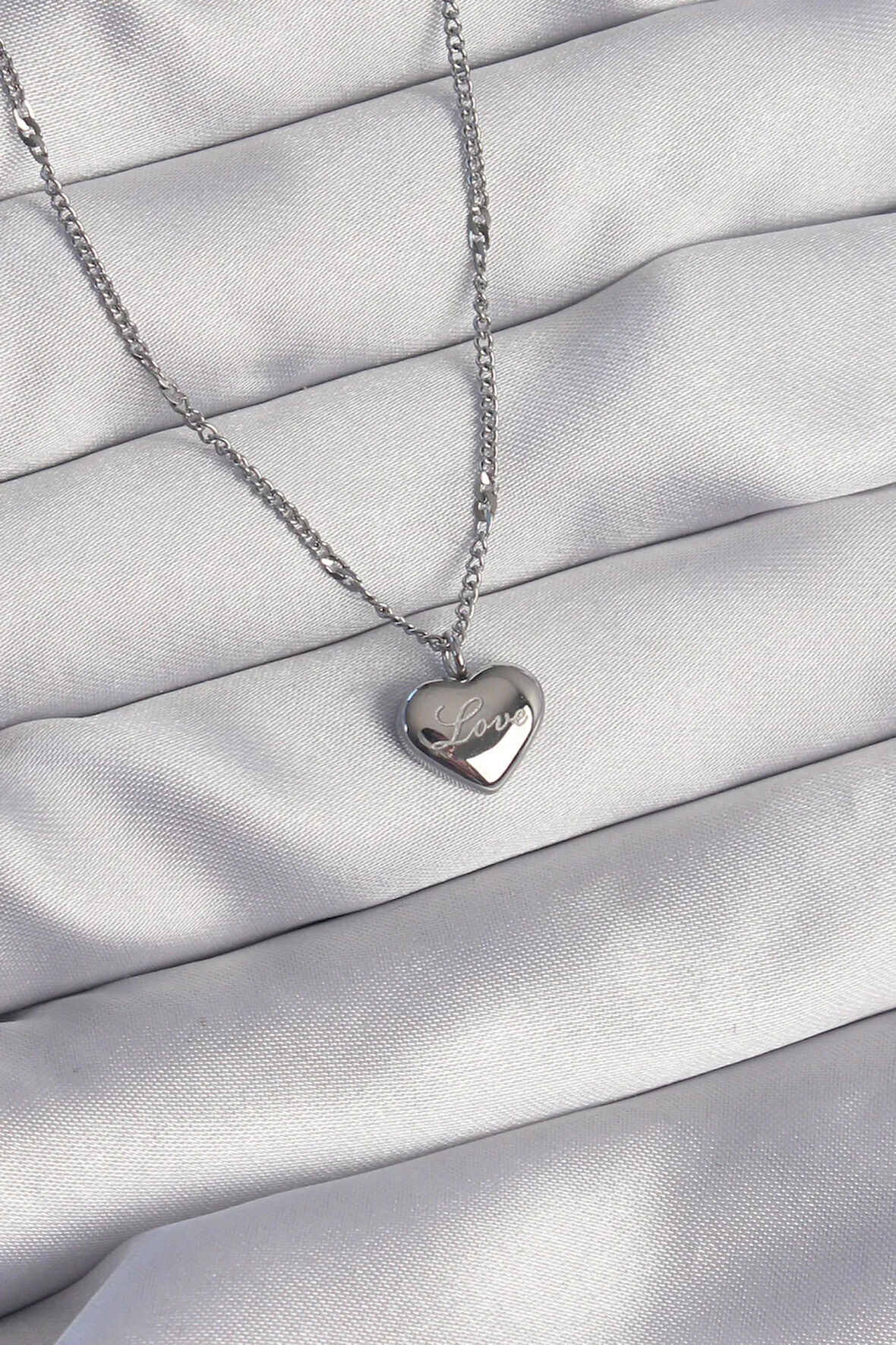 Tegan 316L Çelik Gümüş Renk Kalp Model Love Kolye TG27BKO8932