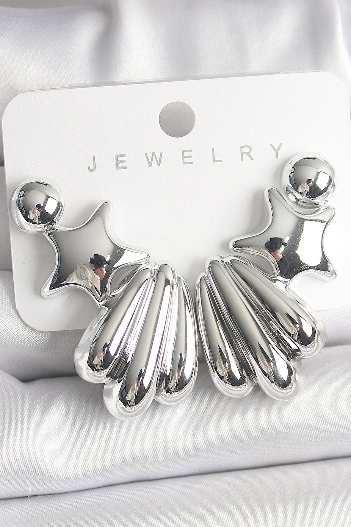 Tegan Gümüş Renk Yıldız Deniz Kabuğu Model CCB Plastik Kadın Küpe Seti TG27BKP10031