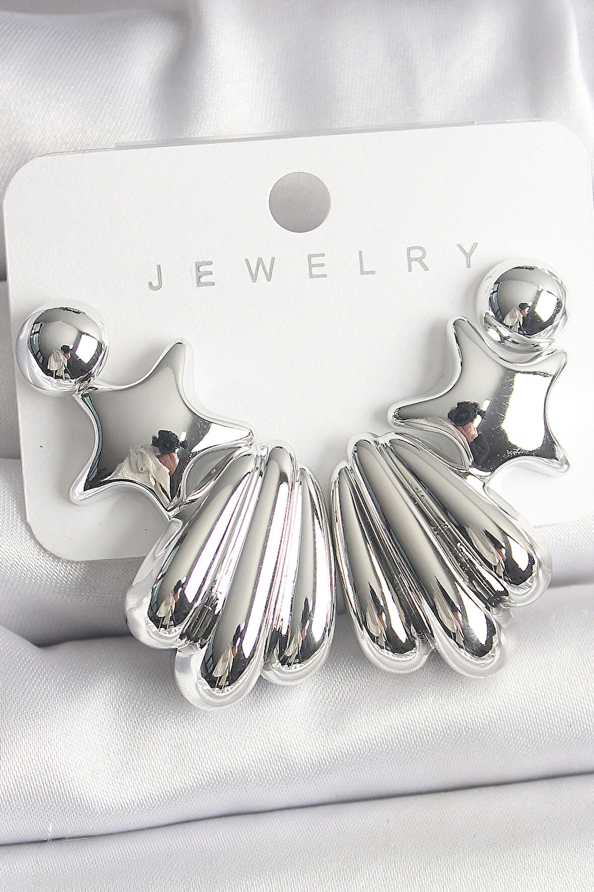 Tegan Gümüş Renk Yıldız Deniz Kabuğu Model CCB Plastik Kadın Küpe Seti TG27BKP10031