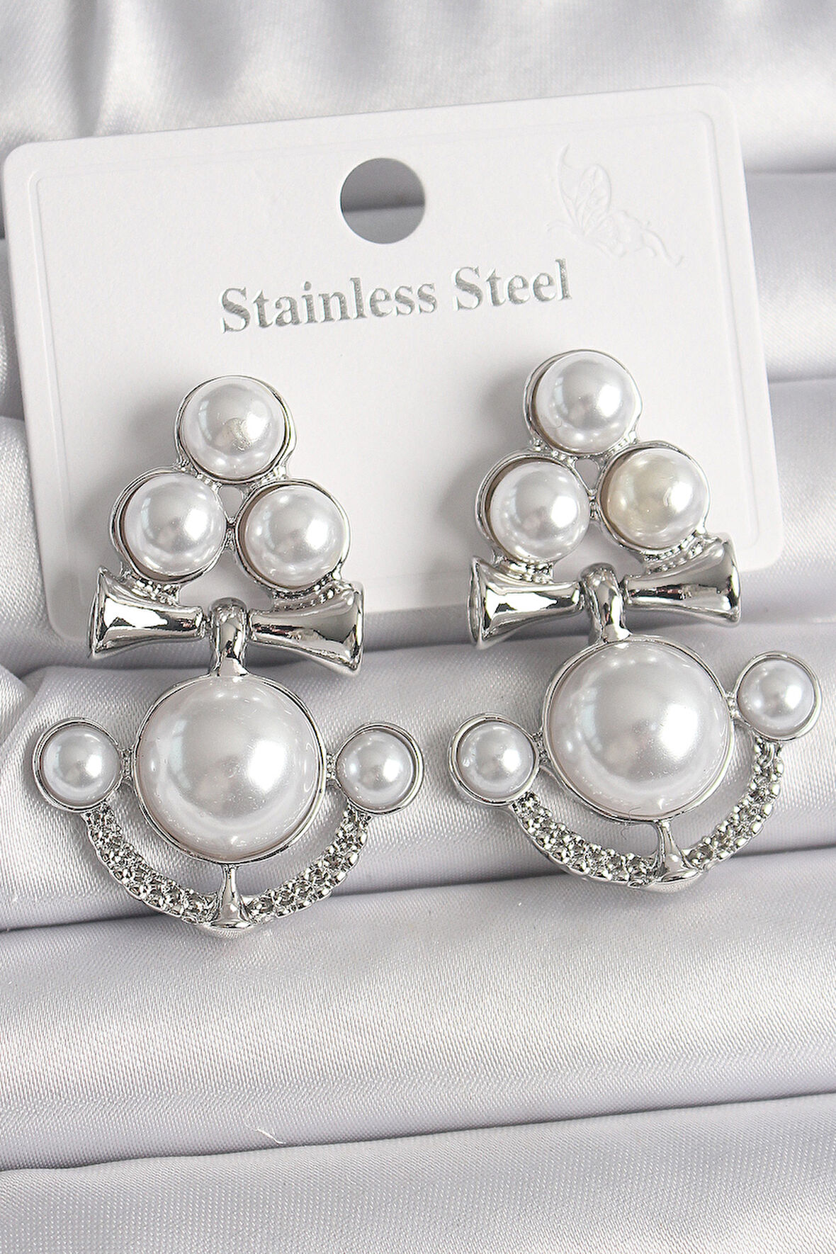 Tegan Pirinç Gümüş Renk Sallantı İncili Çapa Model Kadın Küpe TG27BKP10086