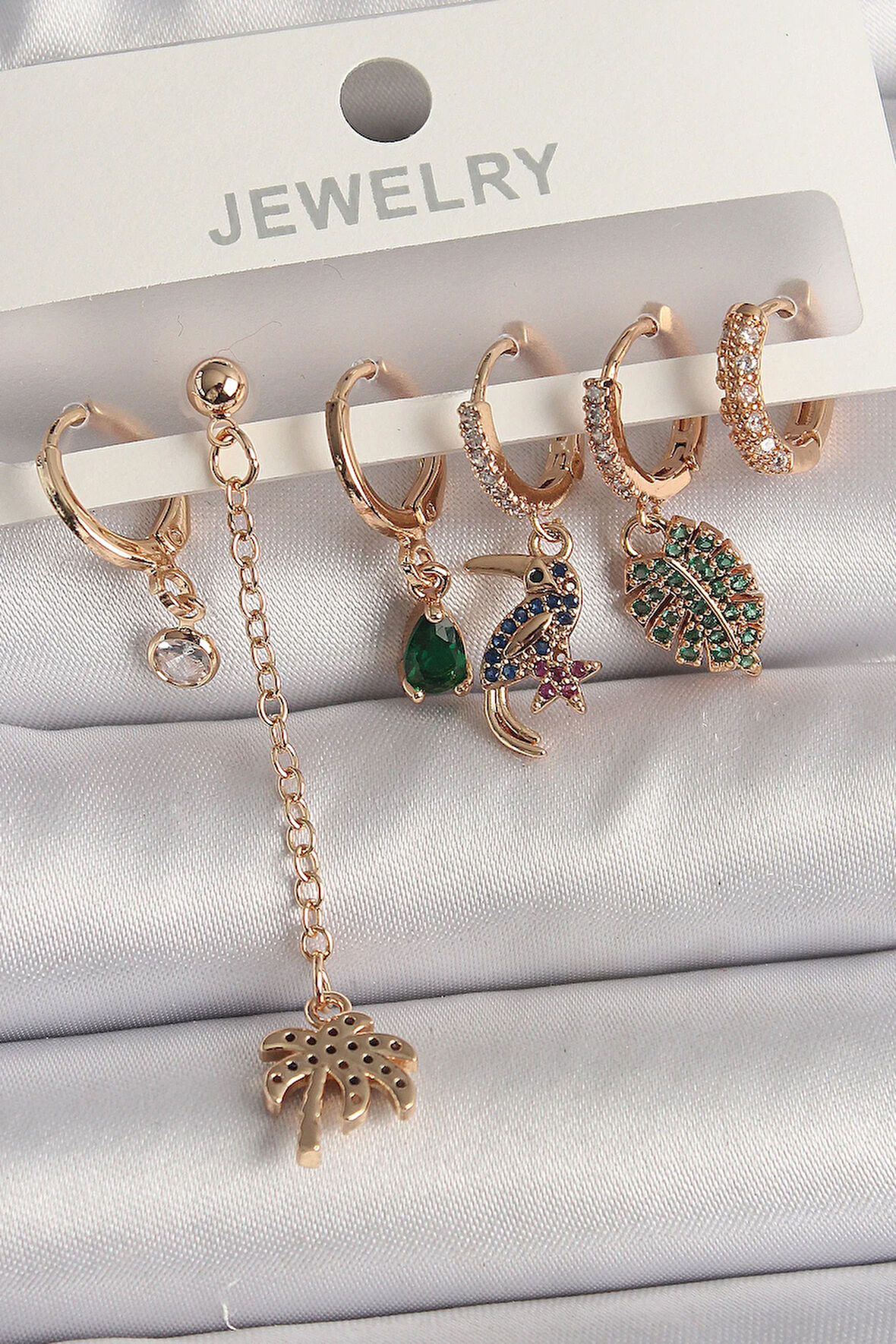 Tegan Pirinç Gold Renk Sallantı Zirkon Taşlı Ağaç Figür Kadın Küpe Seti TG27BKP10118