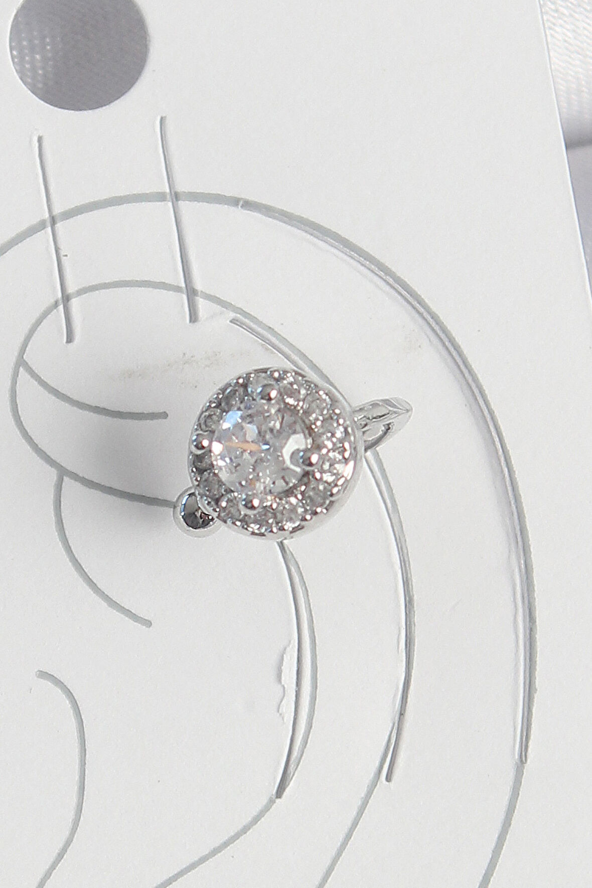 Tegan Pirinç Gümüş Renk Zirkon Taşlı Kadın Kıkırdak Model Küpe TG27BKP10559