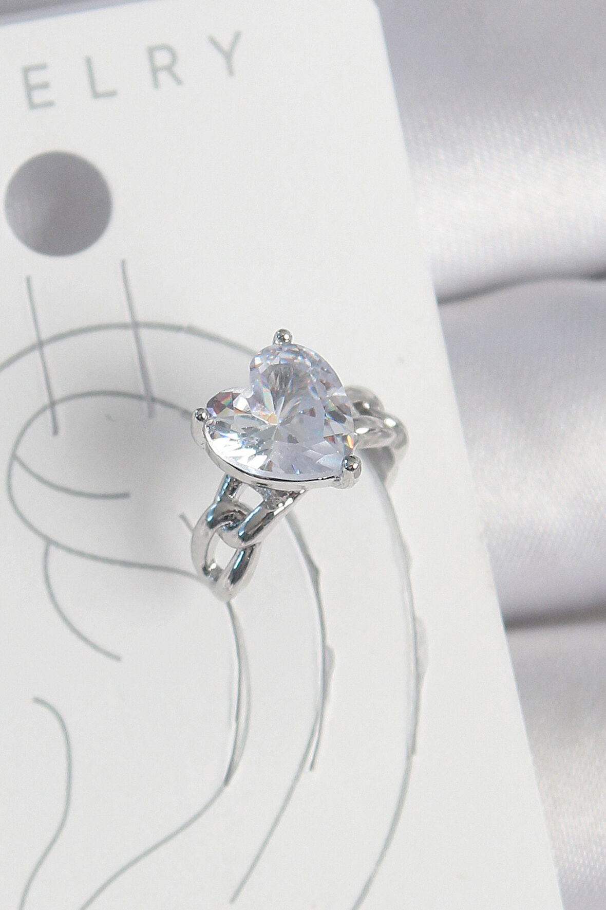 Tegan Pirinç Gümüş Renk Zirkon Taşlı Kalp Model Kadın Kıkırdak Küpe TG27BKP10563