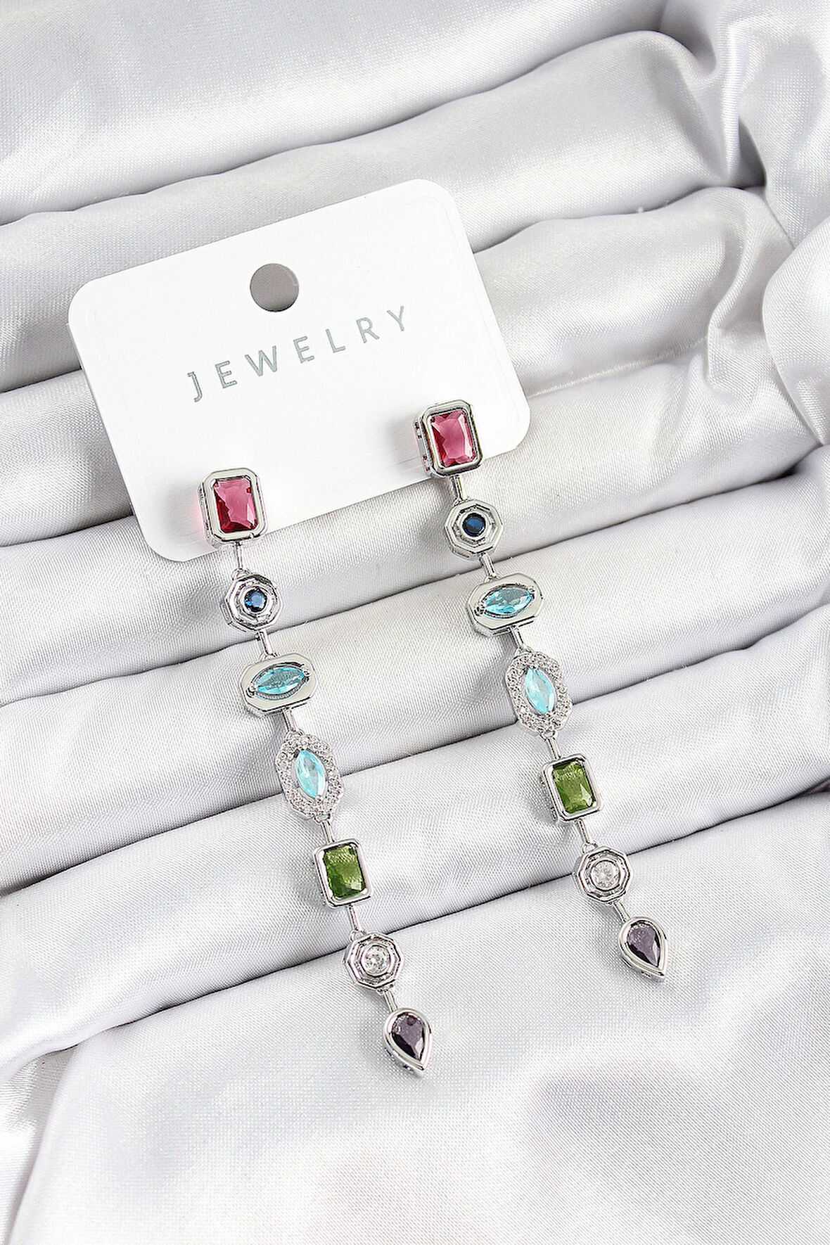 Tegan Pirinç Renkli Zirkon Taşlı Sallantılı Model Gümüş Renk Kadın Küpe TG27BKP10743