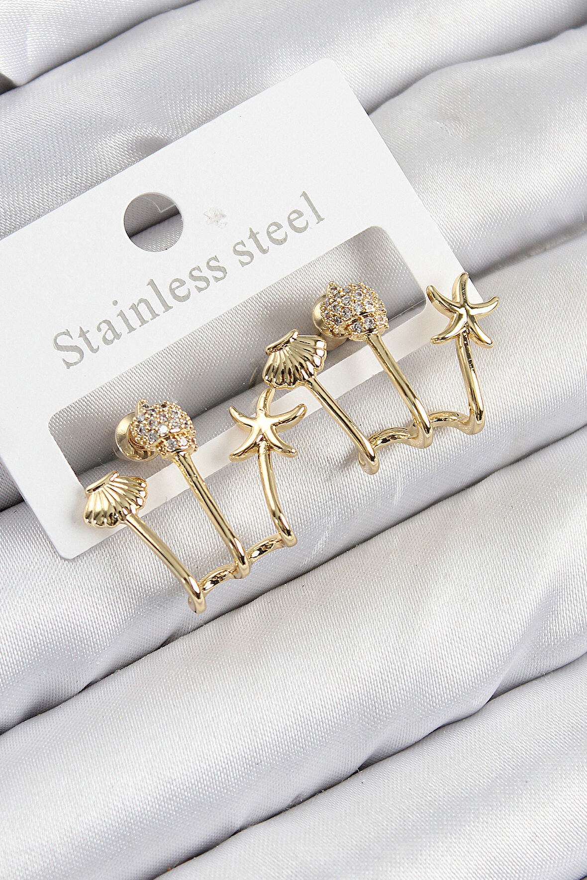 Tegan Pirinç Zirkon Taşlı Deniz Yıldızı ve İstiridye Model Gold Renk Kadın Küpe TG27BKP11103