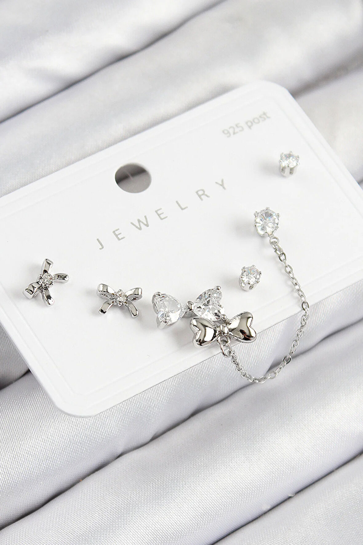 Tegan Pirinç Zirkon Taşlı Fiyonk Model Gümüş Renk 925 Ayar Gümüş Çivi Kadın Küpe Set TG27BKP11173