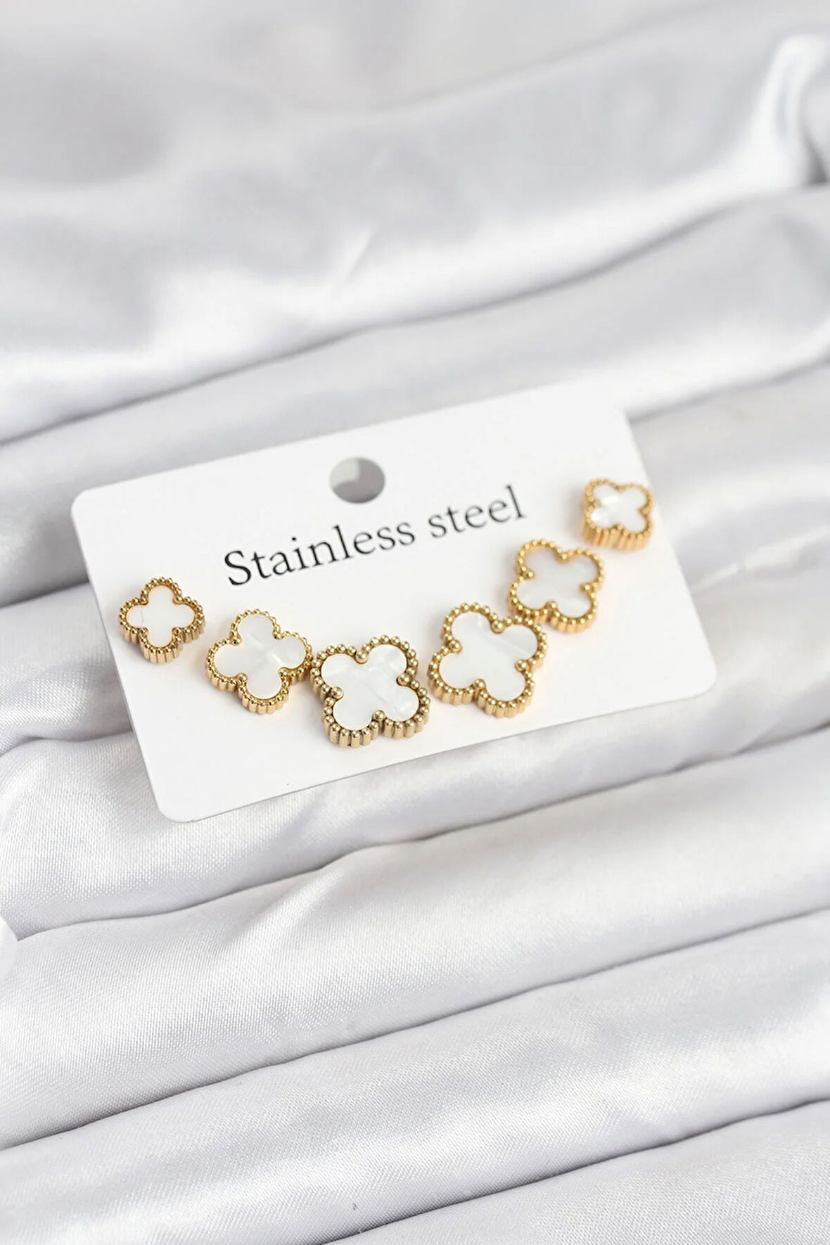 Tegan 316L Çelik Gold Beyaz Renk 3 Boy Yonca Küpe Seti TG27BKP11237