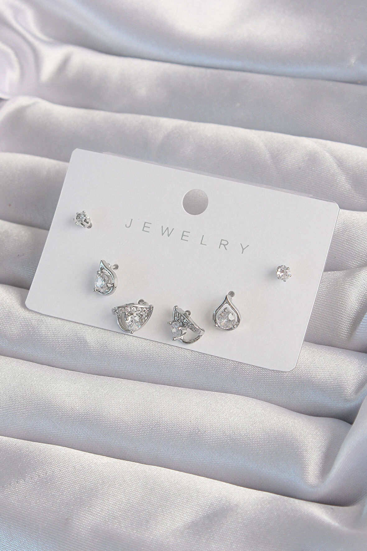 Tegan Pirinç Gümüş Renk Zirkon Taşlı Damla Model Küpe Seti TG27BKP9320