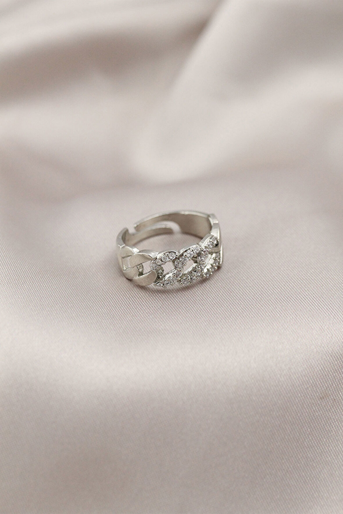 Tegan Gümüş Renk Metal Zincir Model Taşlı Kadın Yüzük TG27BYK2200