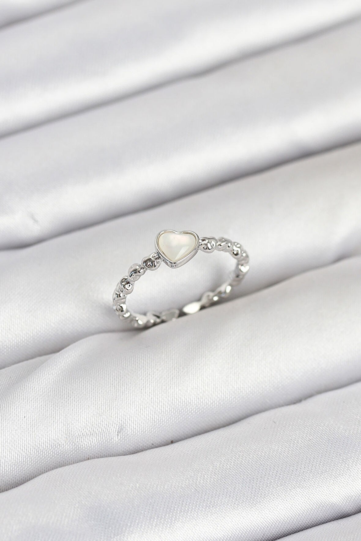 Tegan Pirinç Gümüş Renk Kalpli Model Kadın Yüzük TG27BYK3875