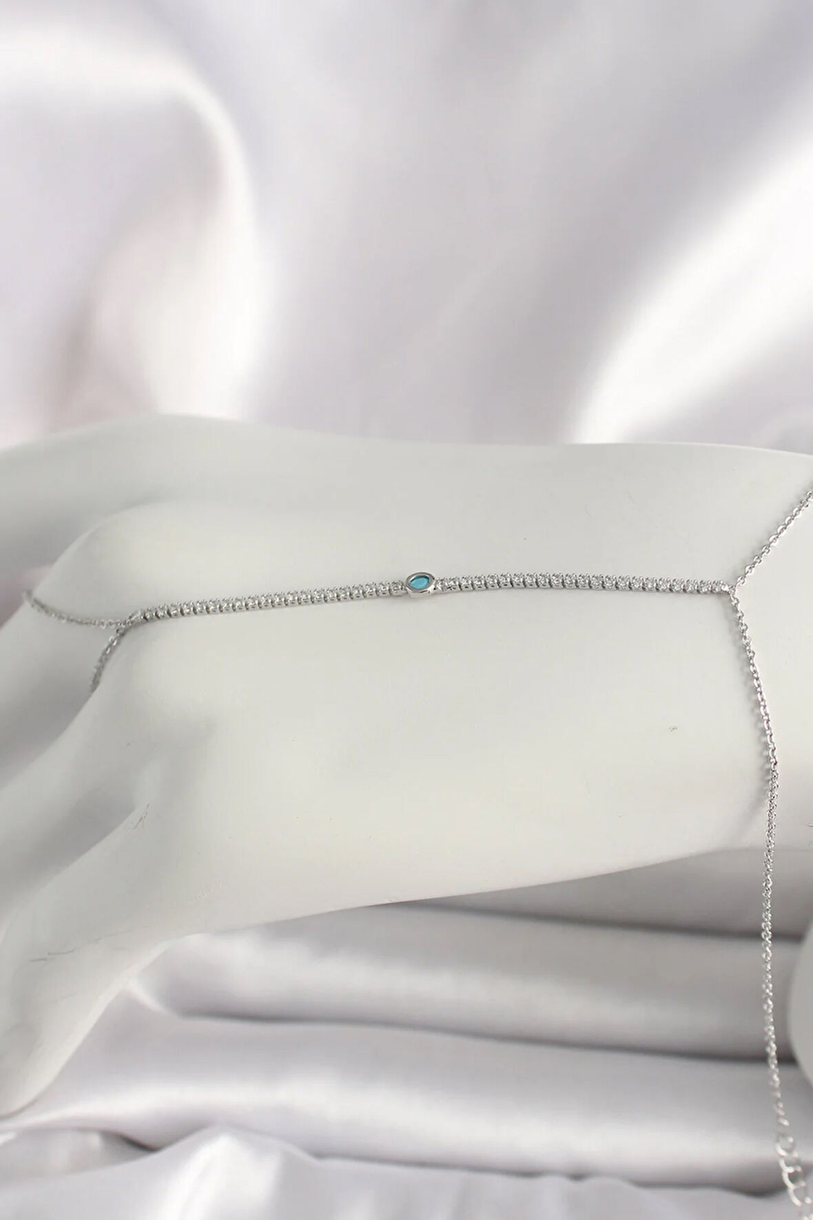 Tegan Pirinç Gümüş Renk Su Yolu Zirkon Taşlı Mavi Taş Detaylı Kadın Şahmeran TG27SN620