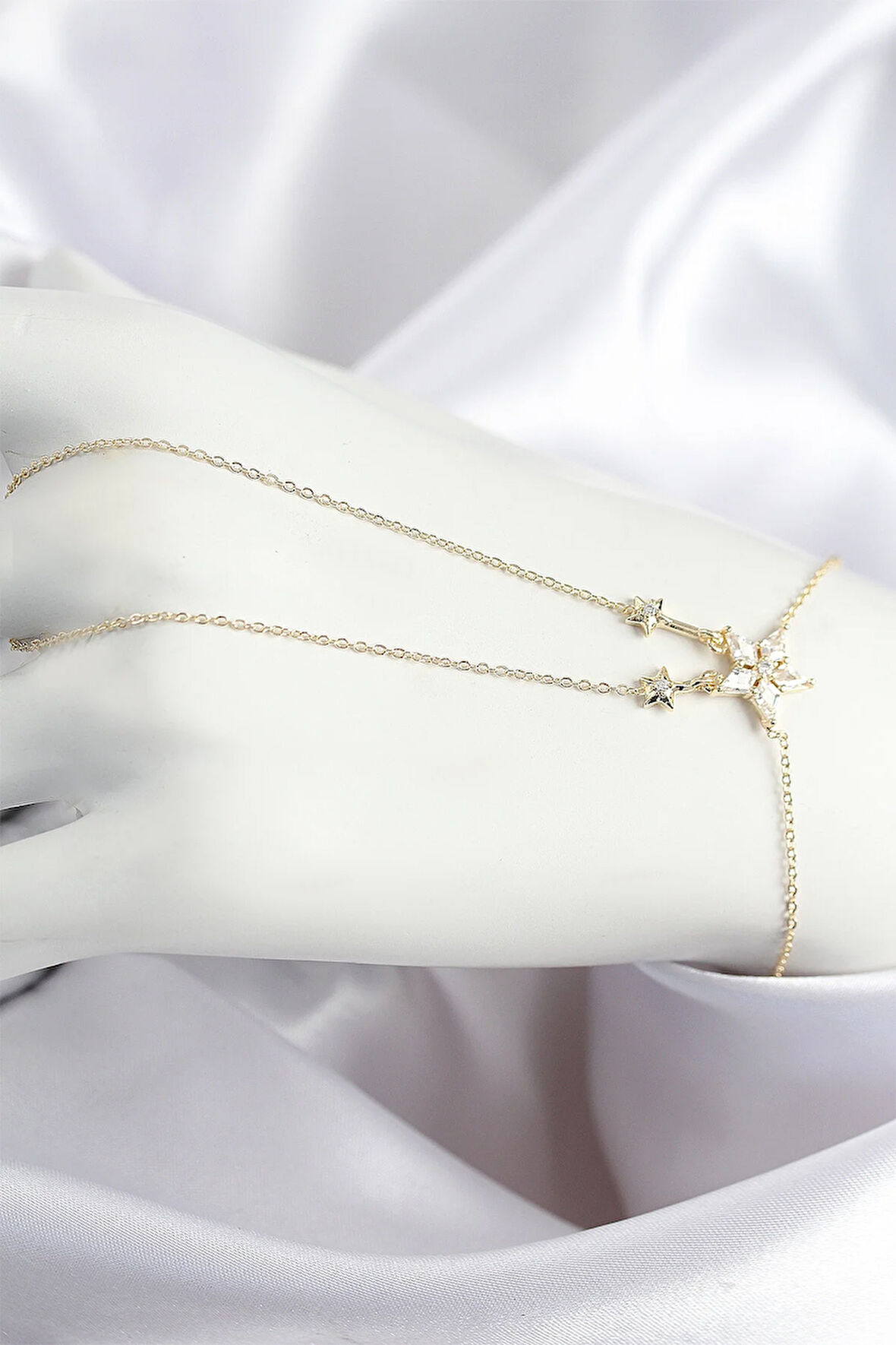 Tegan Pirinç Zirkon Taşlı Yıldız Model Gold Renk Şahmeran TG27SN710