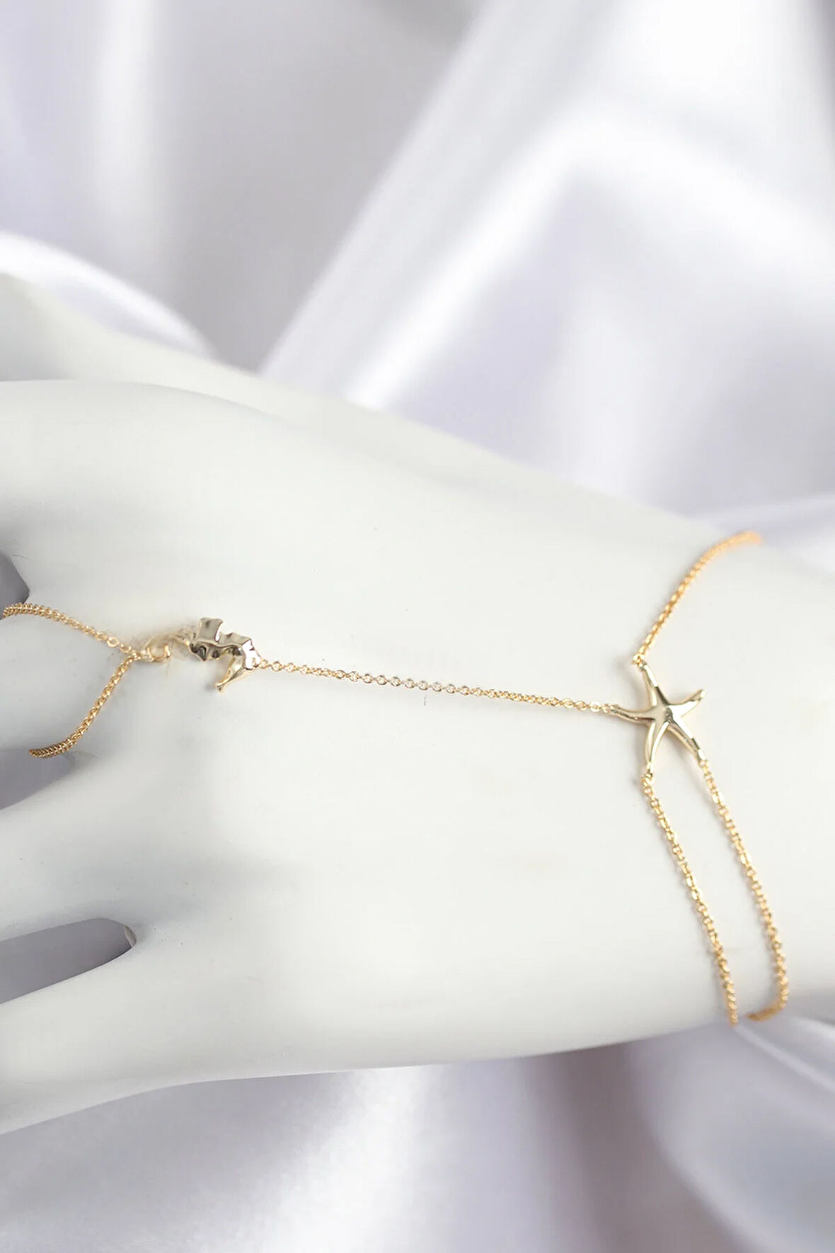 Tegan Pirinç Zirkon Taşlı Deniz Atı Ve Yıldız Model Gold Renk Şahmeran TG27SN713