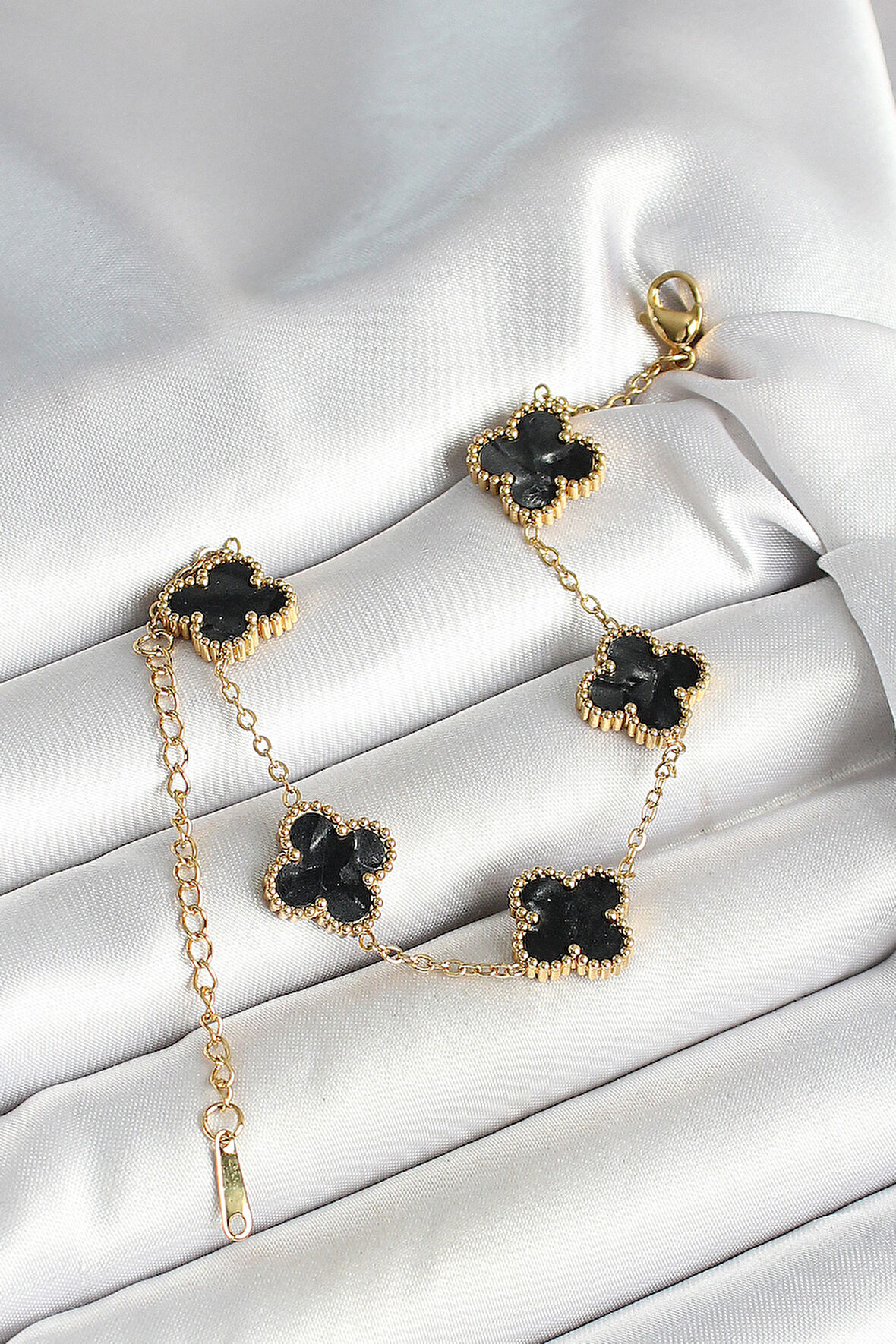 316L Çelik Sedefli Siyah Gold Renk Yonca Kadın Bileklik - TJ-BB6969