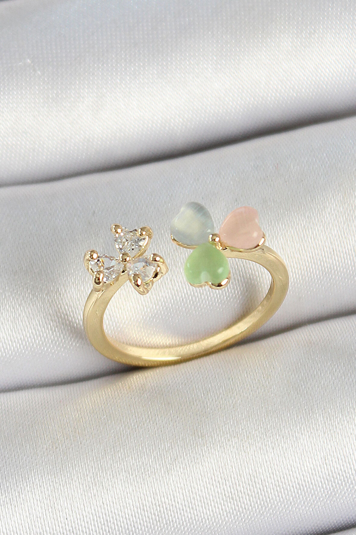 Pirinç Kalp Figürlü Zirkon Taşlı Gold Renk Ayarlanabilir Kadın Yüzük - TJ-BYK3762