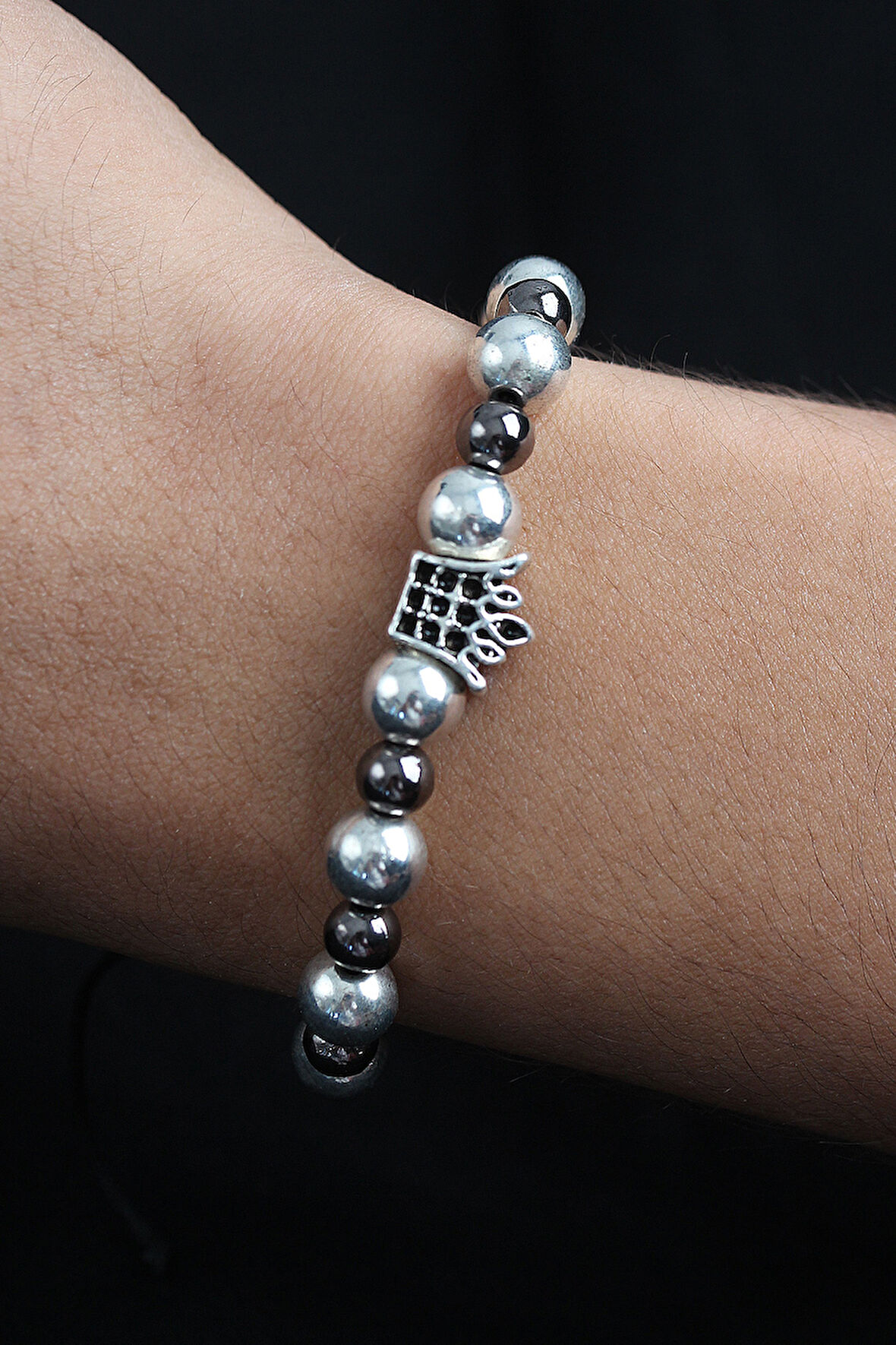 Doğal Taş Kral Tacı Model Gümüş Ve Füme Renk Asansörlü Erkek Bileklik - TJ-EB3757