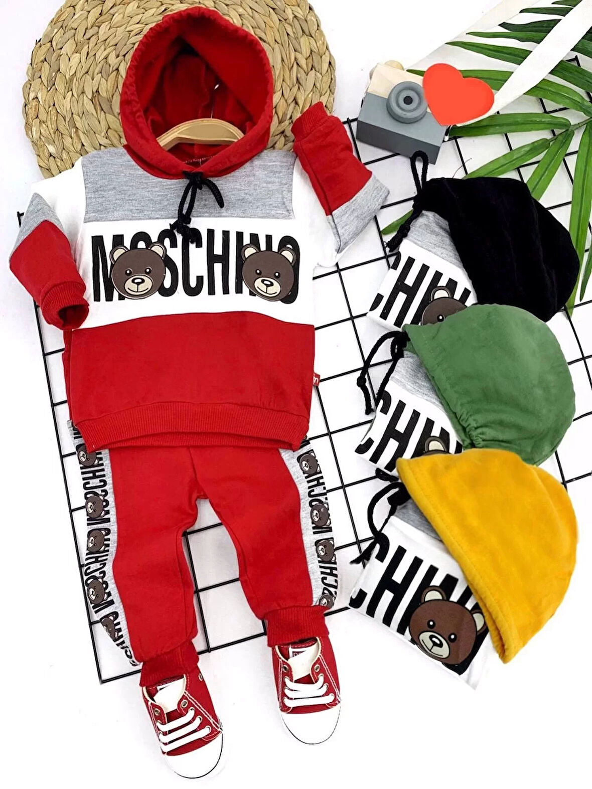 9-12-18-24 Ay Kapşonlu İp Bağlama Baskılı 2li Bebek Takımı Kırmızı