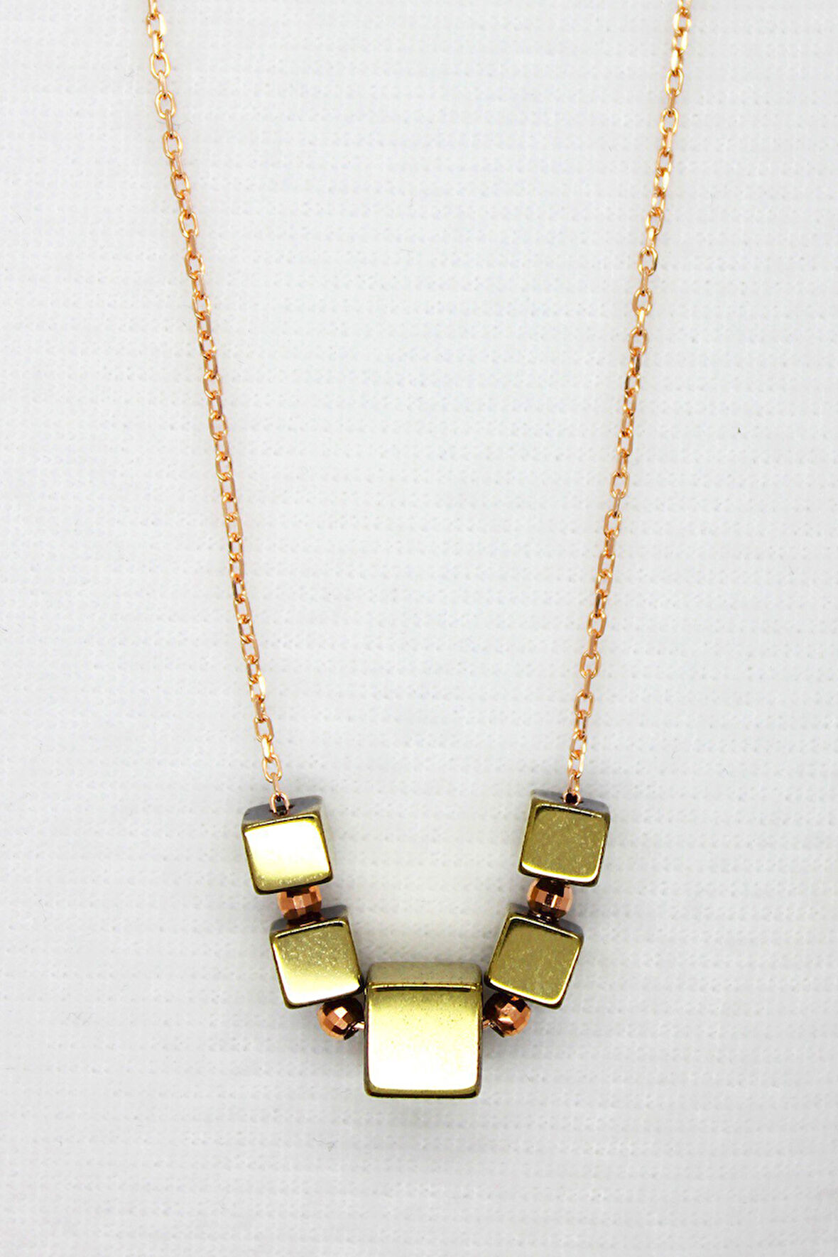 925 Ayar Küp Dore Hematit Rose Gümüş Kolye (TGK0075)