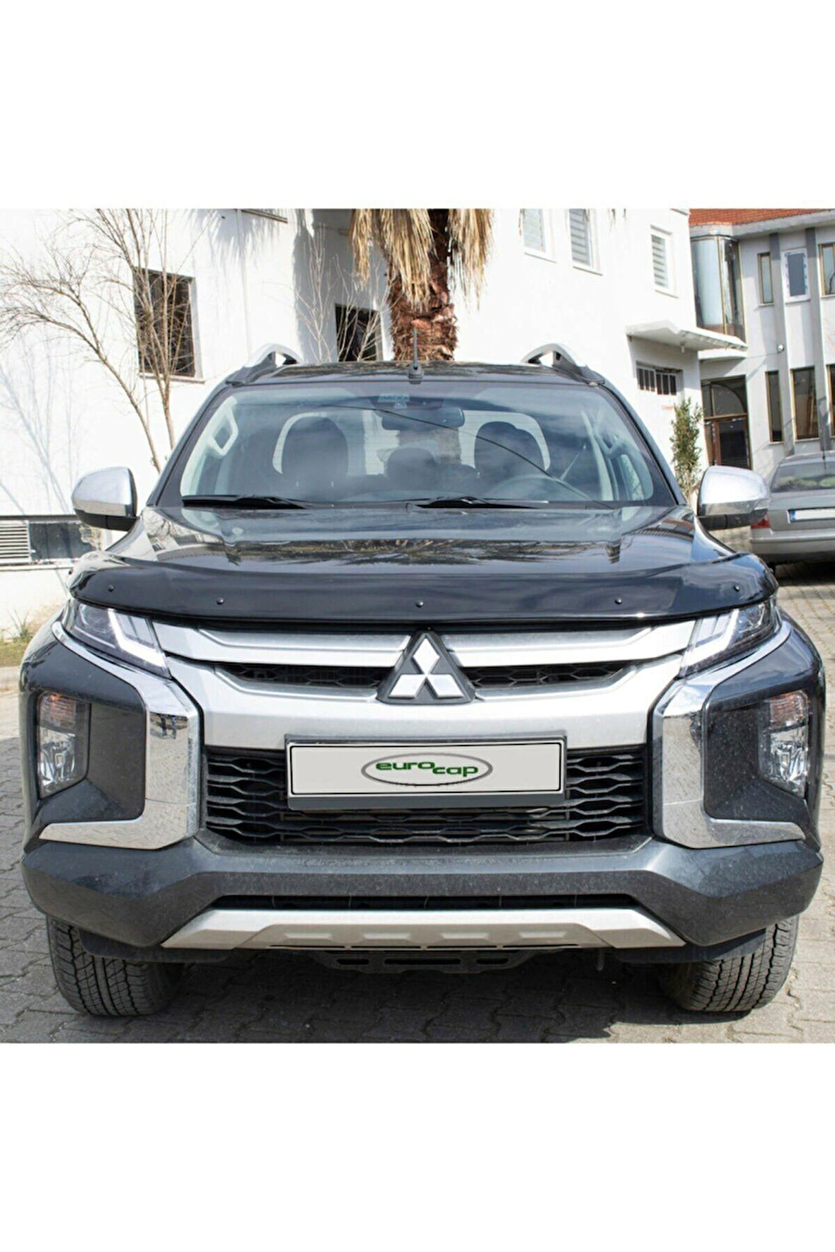 Mitsubishi L200 2019 - 2021 Arası Uyumlu Ön Kaput Koruyucu Rüzgarlığı