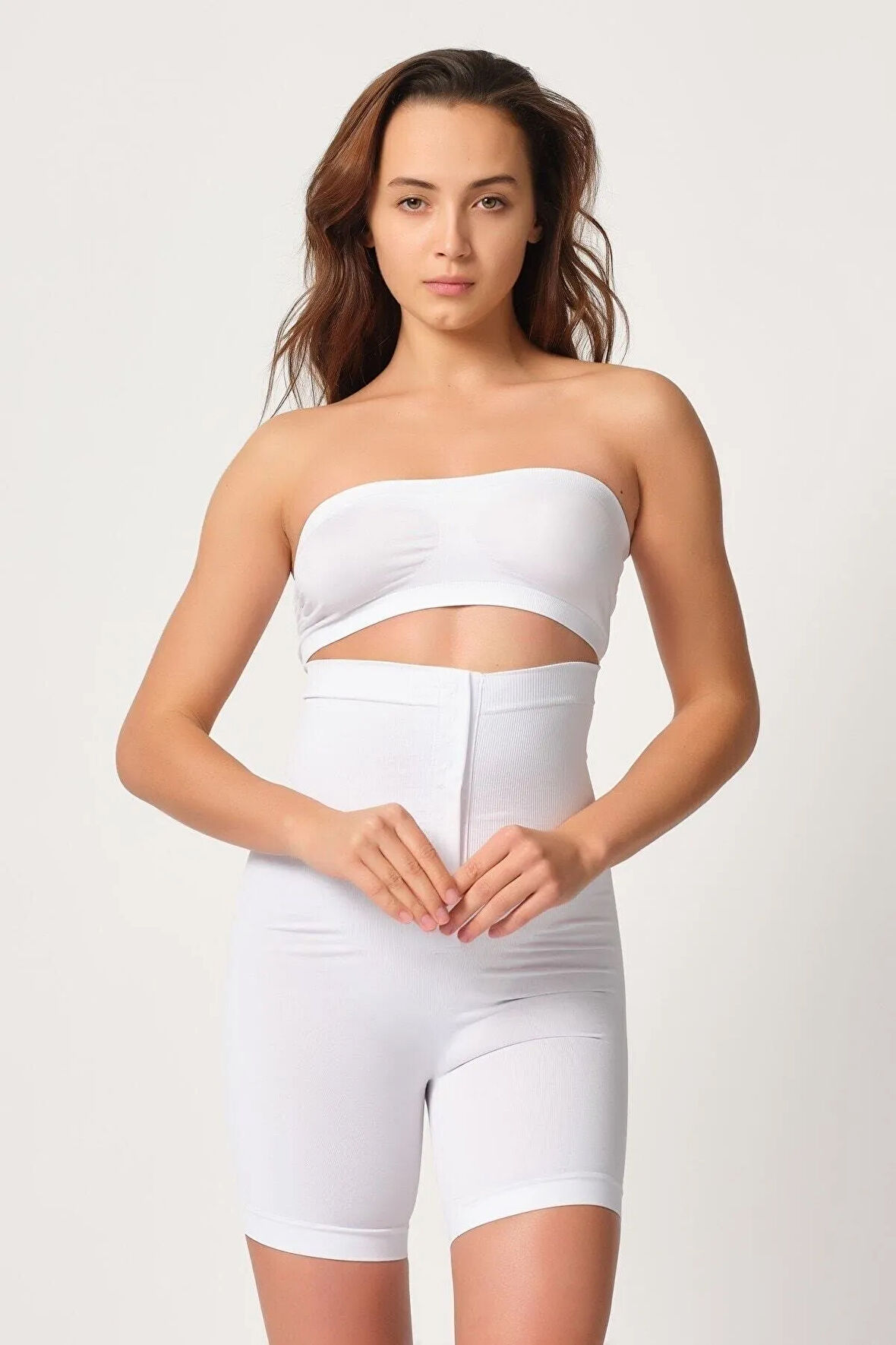 Kadın Beyaz Dikişsiz Agraflı Boxer Korse
