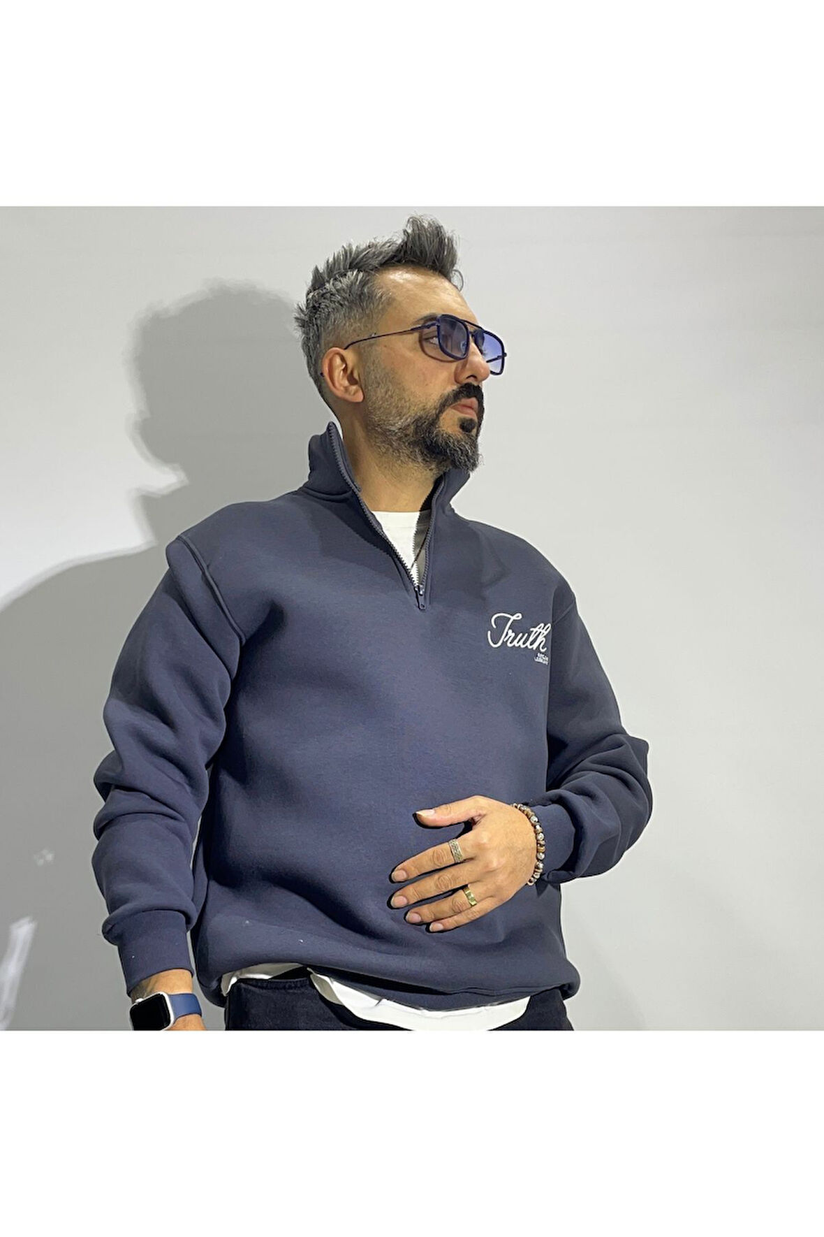 Nakış Detaylı Yarım Fermuar Oversize Erkek Sweatshirt