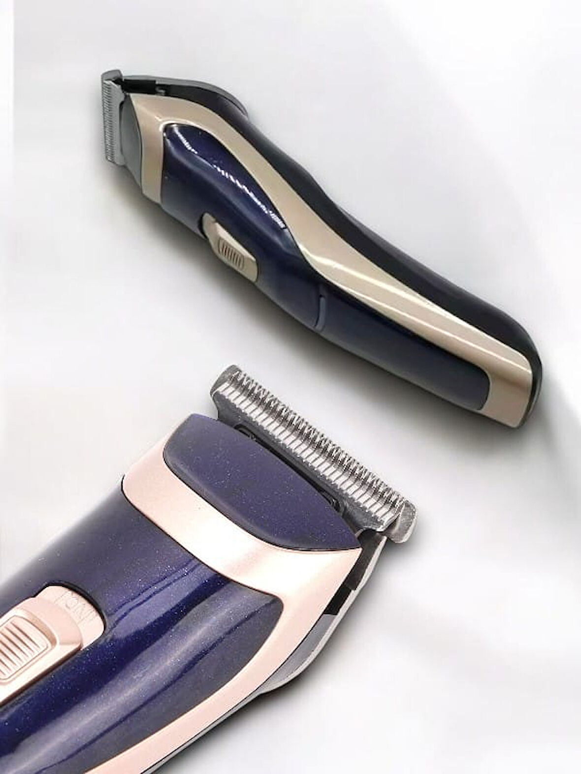 Ergonomik Tasarım ve Uzun Batarya Süresi ile HK 6005 Tıraş Makinesi