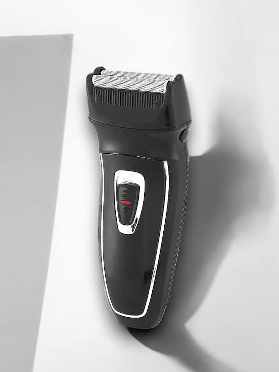 Uzun Süreli Tıraş Keyfi İçin HK-900 Tıraş Makinesi