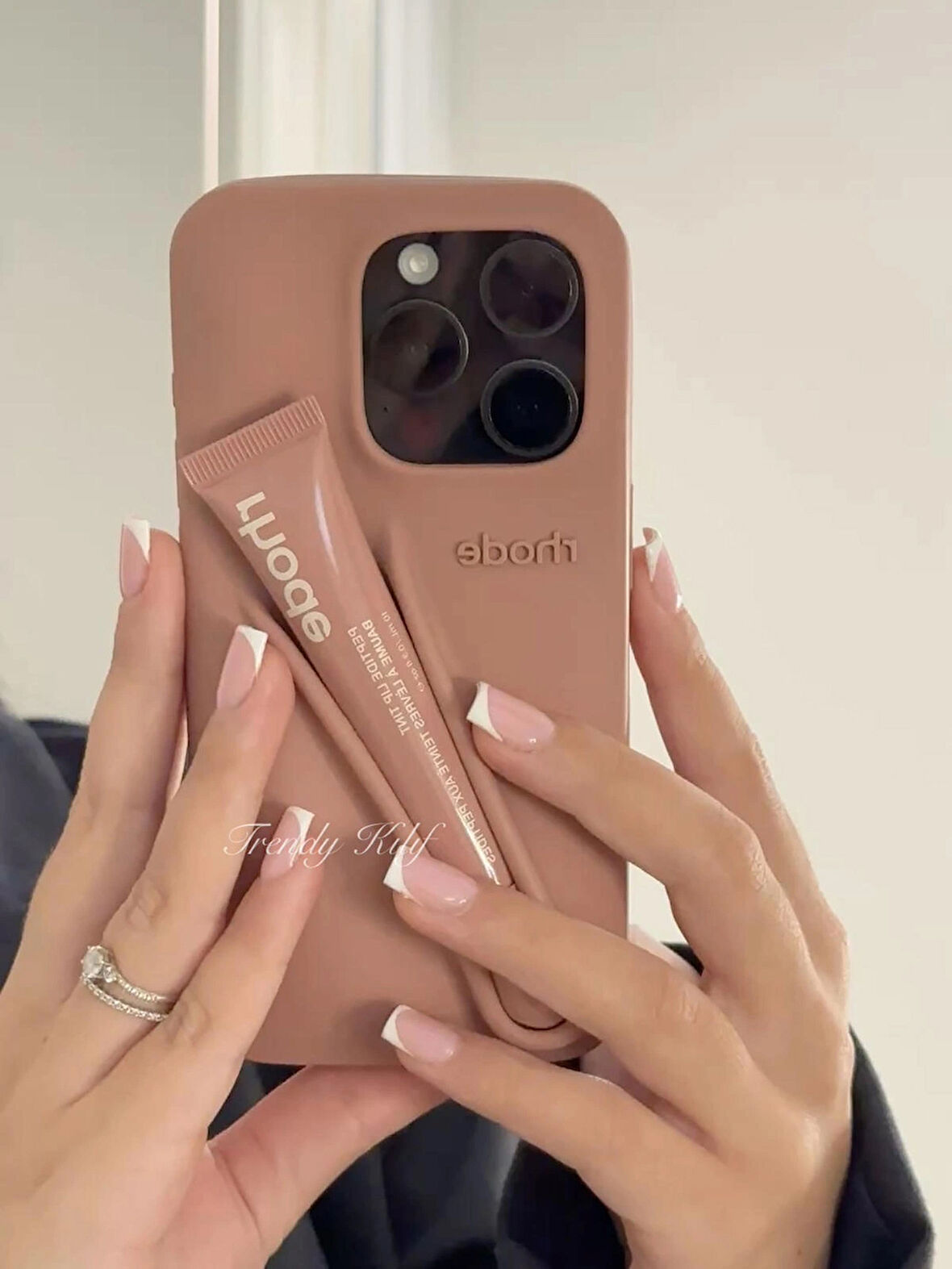 iPhone (14 PRO) uyumlu Rhode Kılıf (Toast)