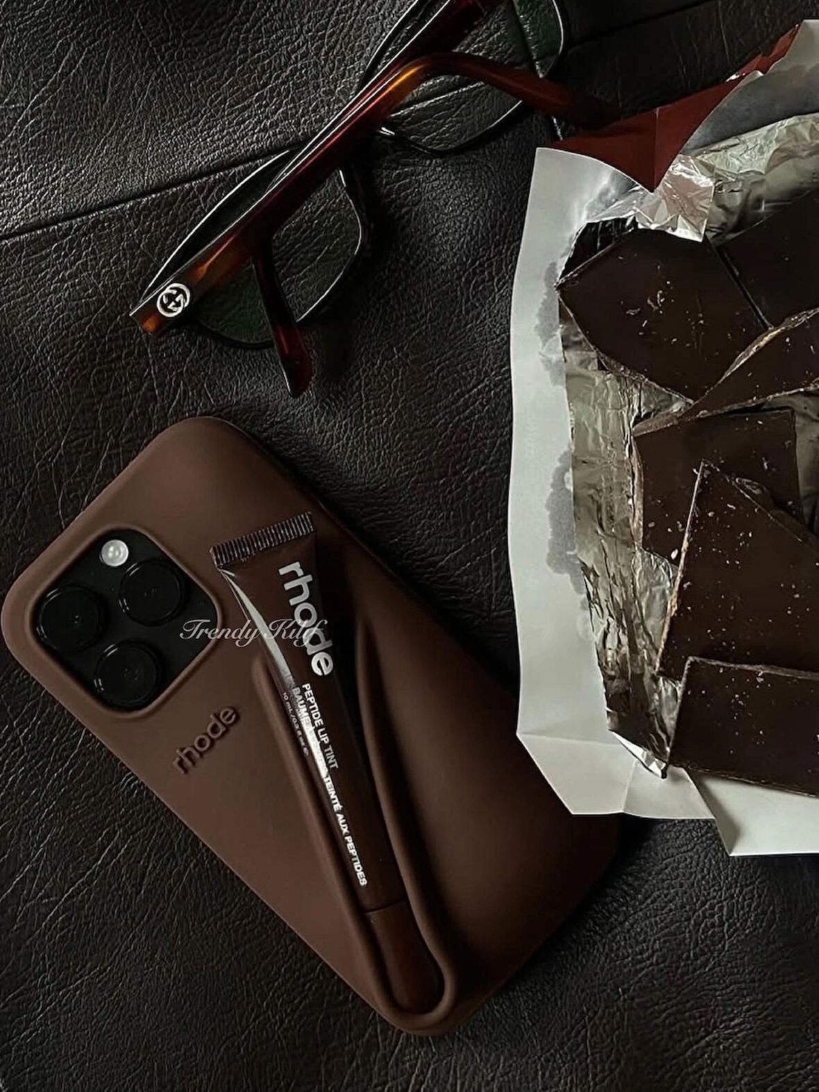 iPhone (15 PRO MAX) uyumlu Rhode Kılıf (Espresso)