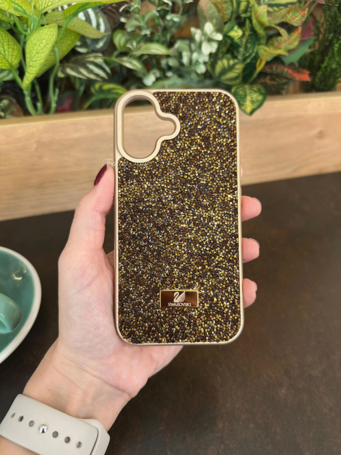 iPhone (16) uyumlu Lüks Taşlı Kılıf