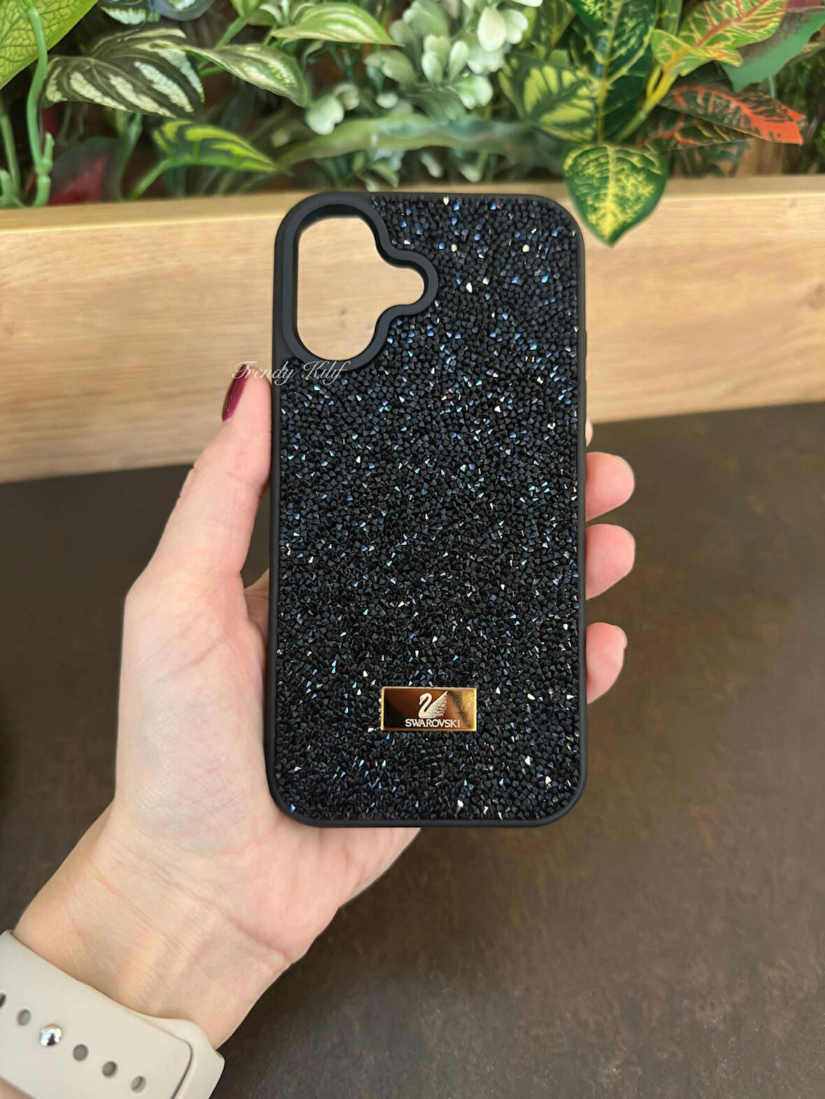 iPhone (16 Plus) uyumlu Lüks Taşlı Kılıf