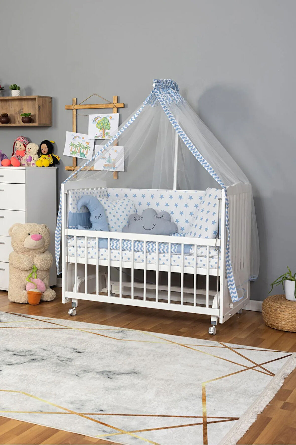 Ahşap Beşik Anne Yanı Beşik Beyaz 60x120 - Mavi Yıldız 3 Yastık Uyku Seti + Yatak + Tekerlekli