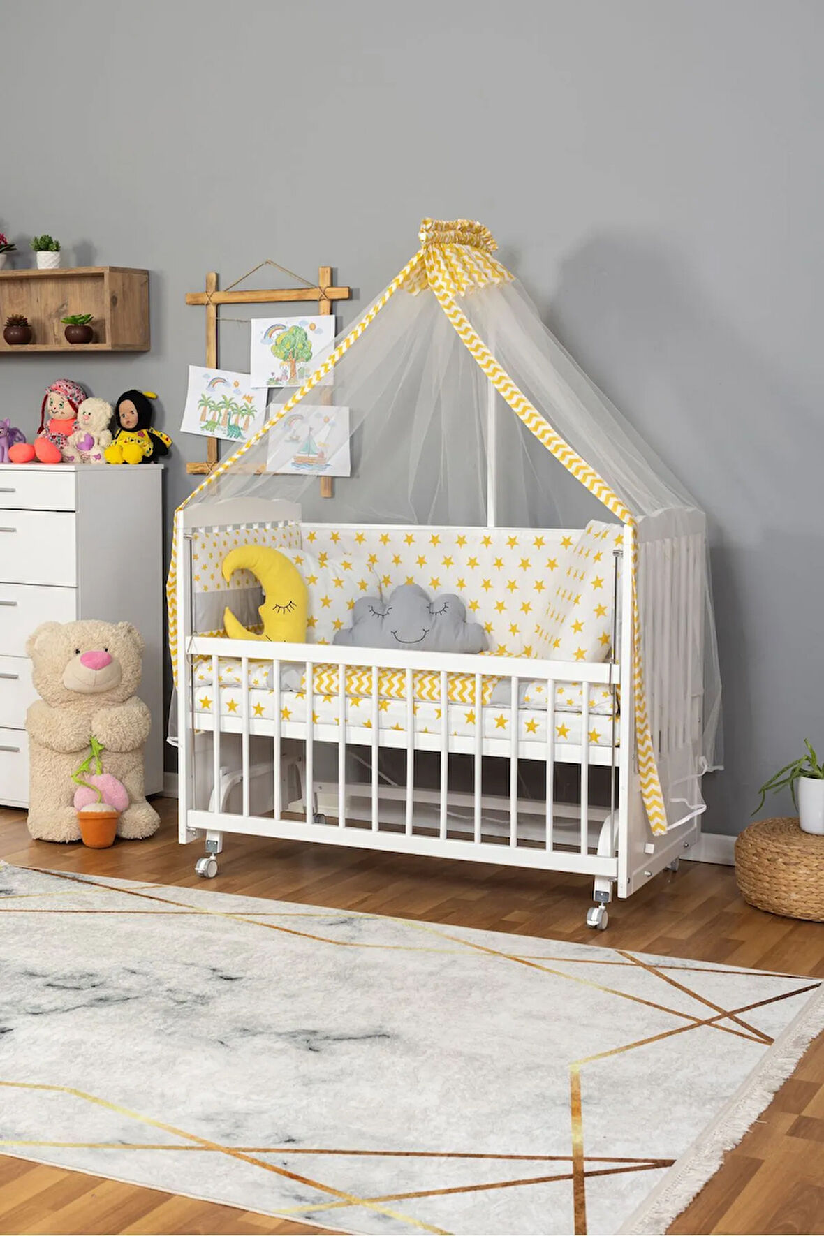 Ahşap Beşik Anne Yanı Beşik Beyaz 60x120 - Sarı Yıldız 3 Yastık Uyku Seti + Yatak + Tekerlekli