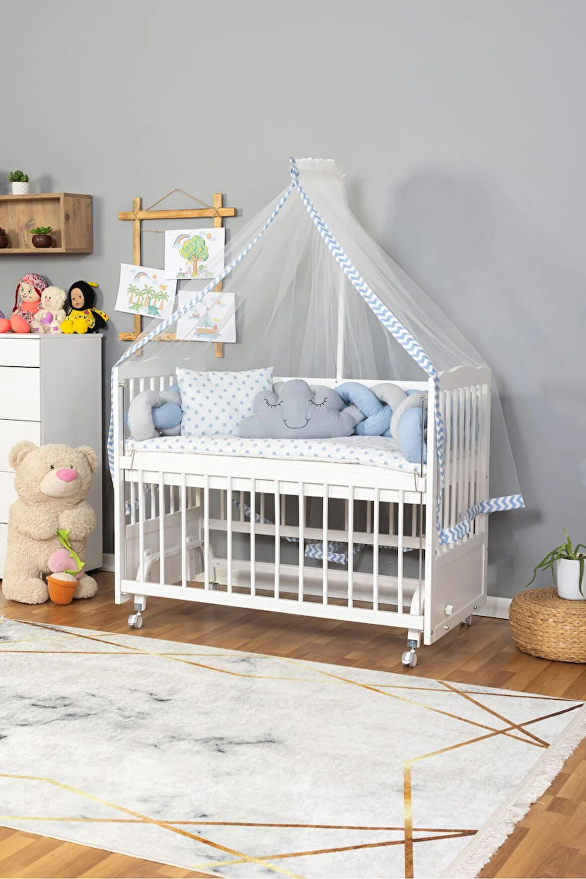 Ahşap Beşik Anne Yanı Beşik Beyaz 60x120 - Mavi Gri Örgü Uyku Seti Seti + Yatak + Tekerlekli