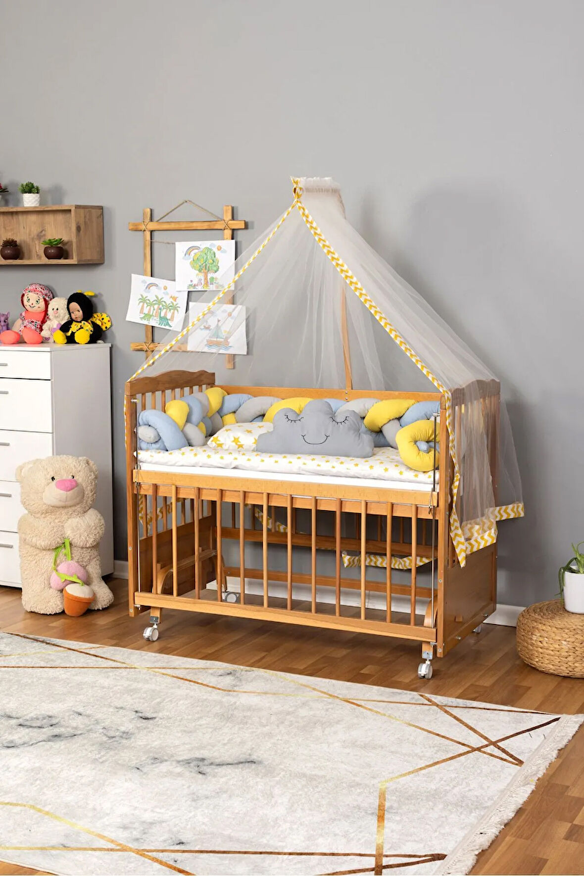 Ahşap Anne Yanı Beşik Vernikli 60x120 Sarı Mavi Örgü Uyku Seti Yatak Tekerlekli