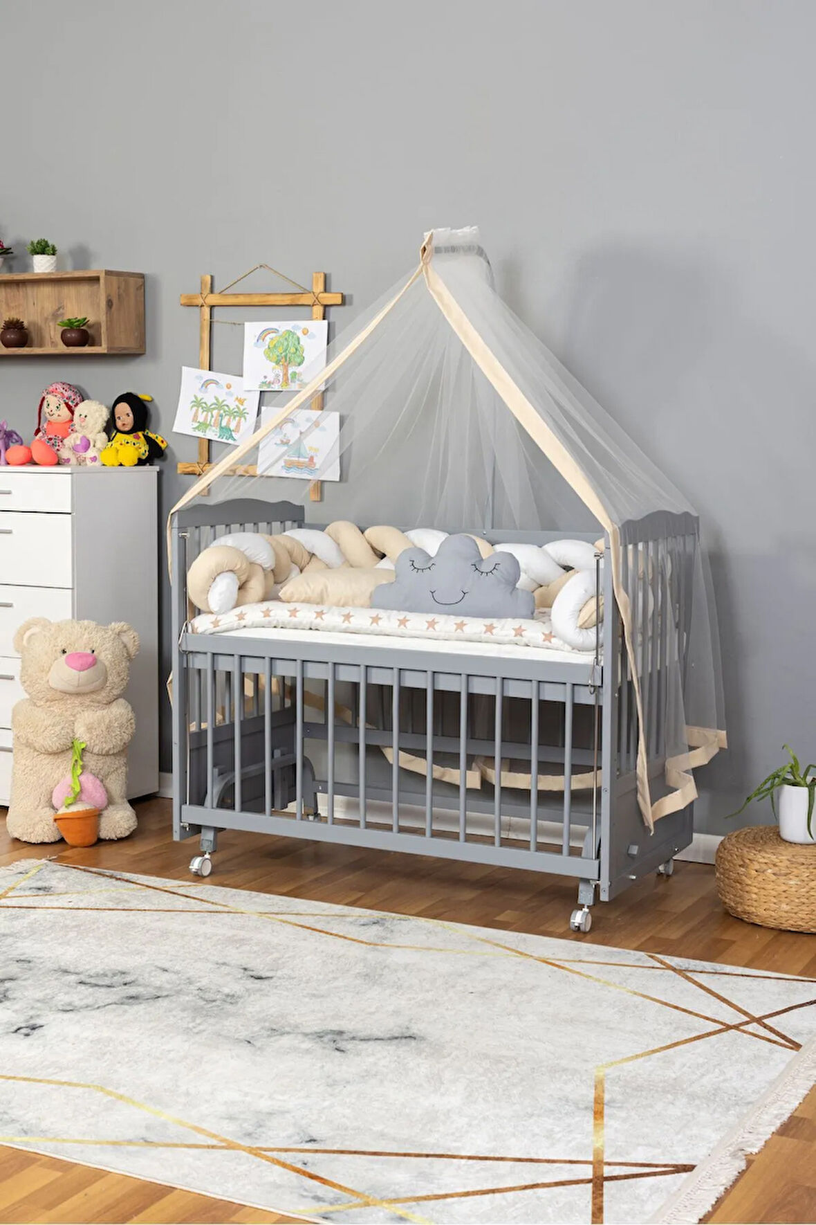 Ahşap Beşik Anne Yanı Beşik Gri 60x120 - Krem Beyaz Örgü Uyku Seti Seti + Yatak + Tekerlekli