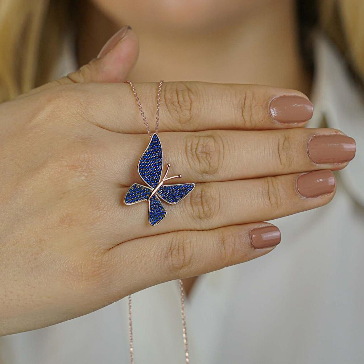 925 Ayar Gümüş Zirkon Taşlı Kelebekli Kadın Kolye