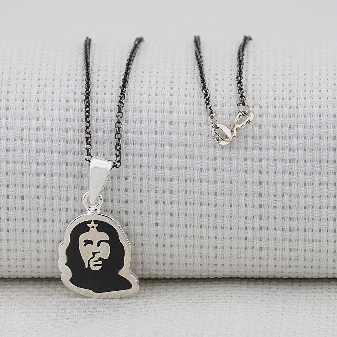 Che Guevara 925 Ayar Gümüş Bayan Kolye 