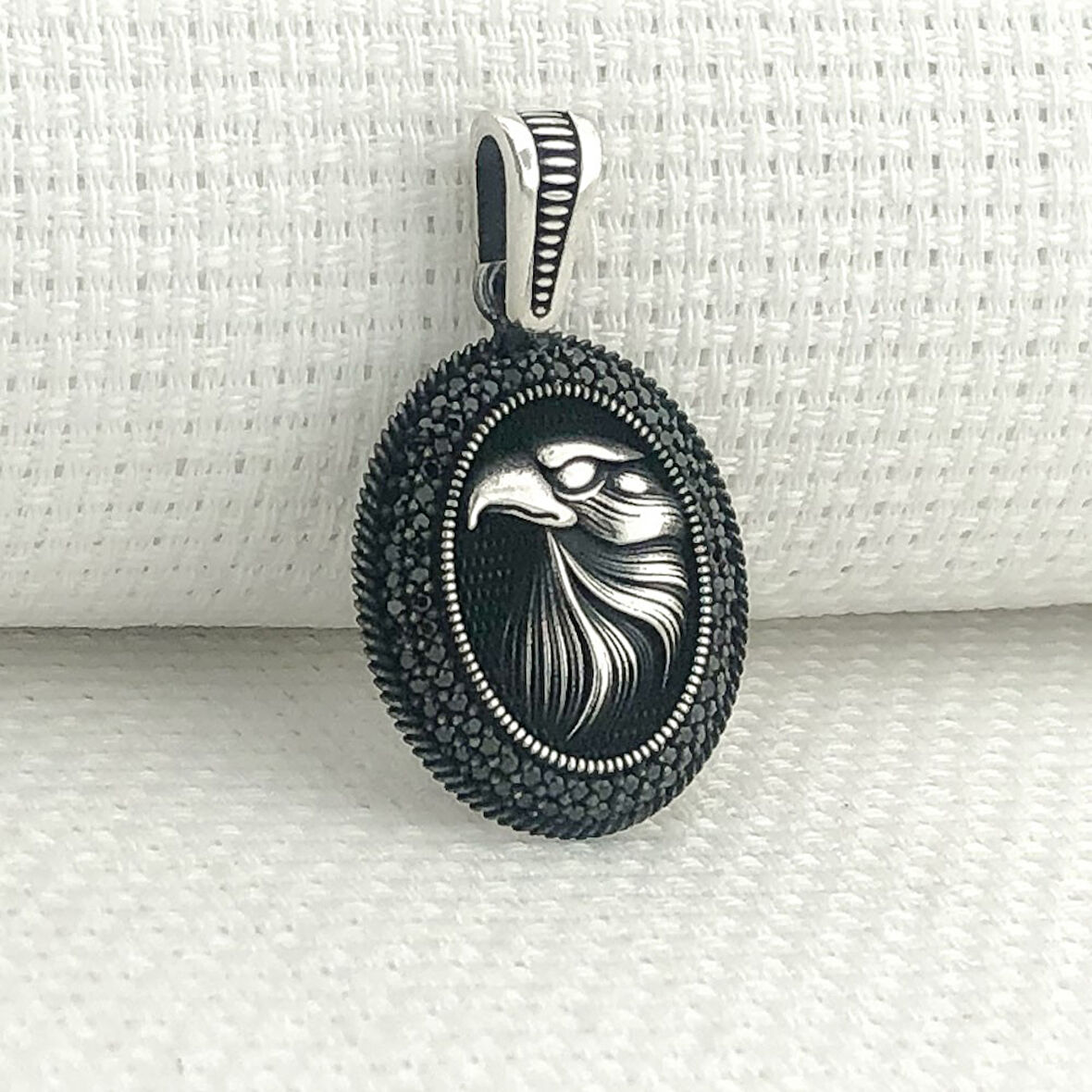 925 Ayar Gümüş Siyah Taşlı Kartal Motifli Kolye Ucu