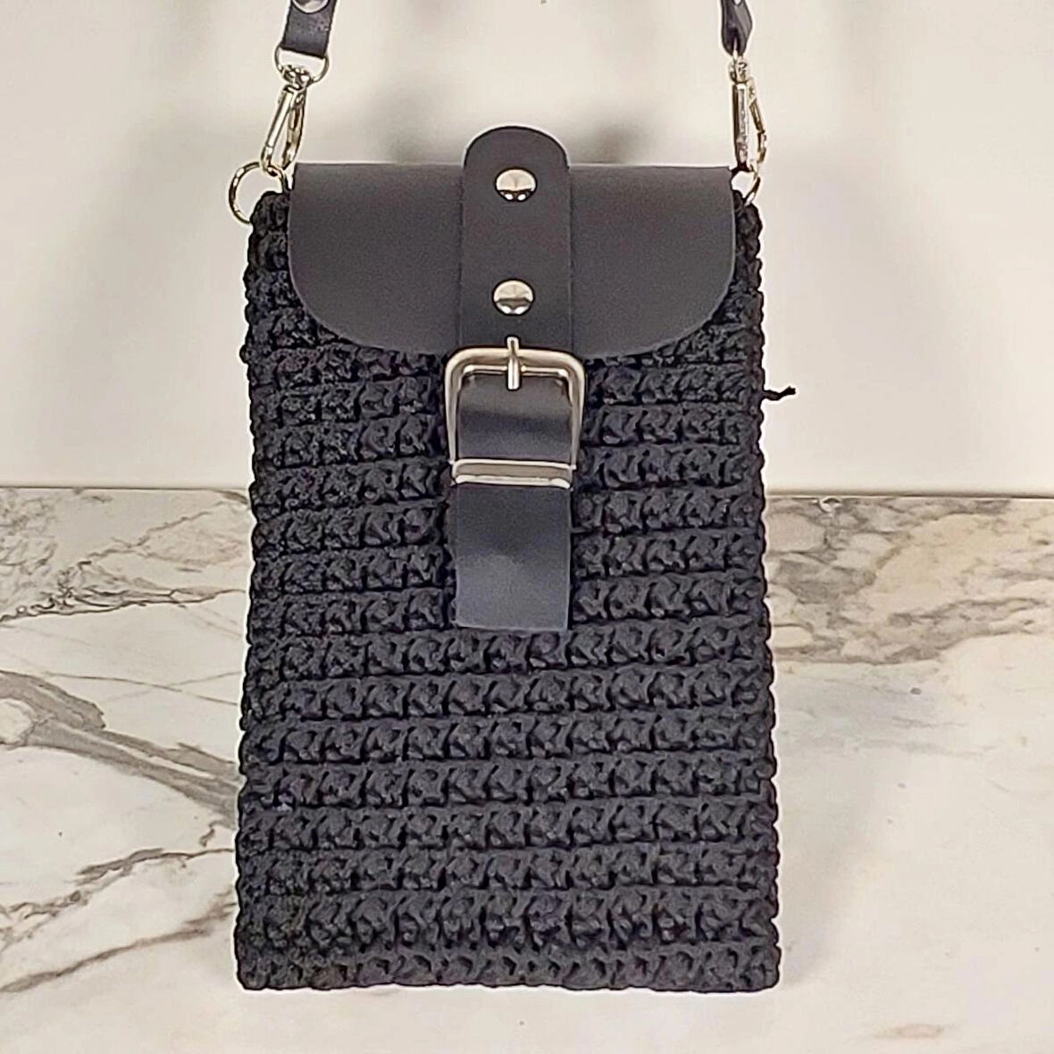 Cep telefonu çantası siyah 