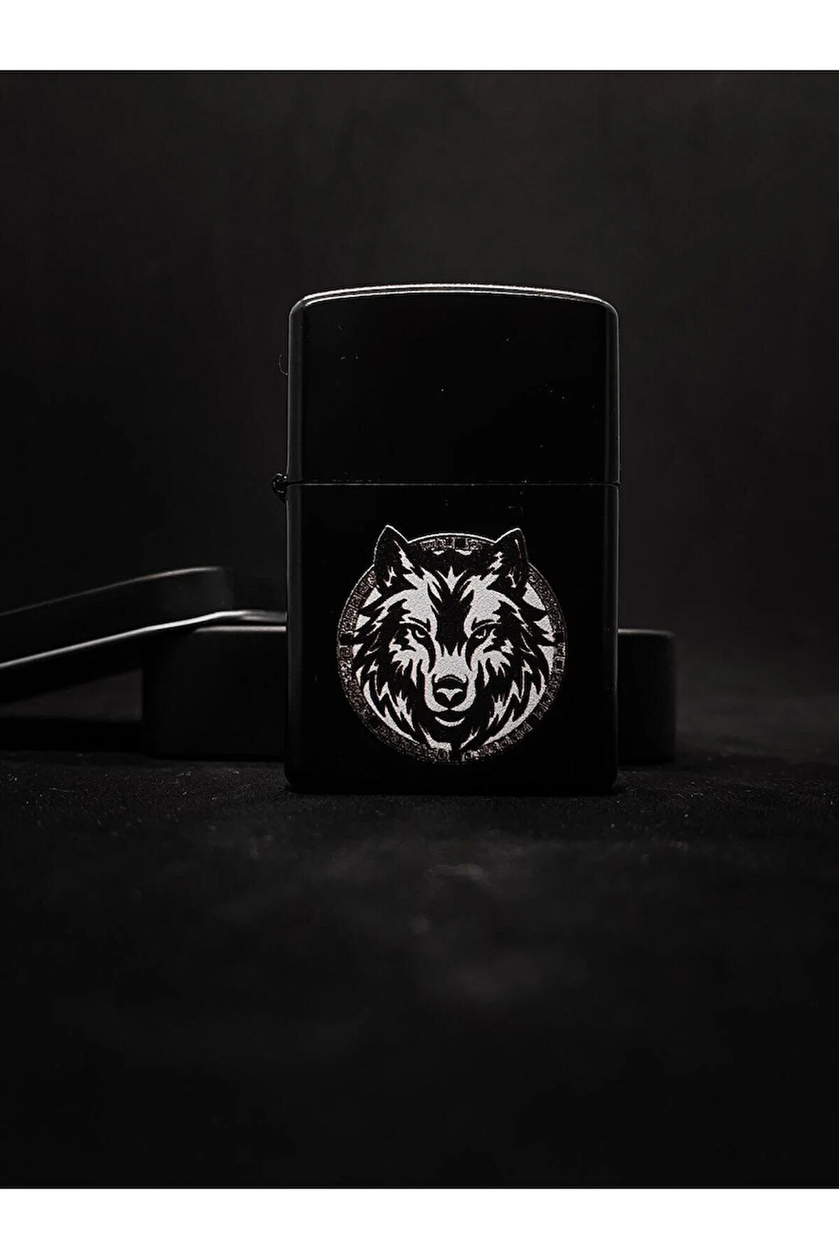 ÖZEL BOZKURT TASARIMLI BENZİNLİ ÇAKMAK