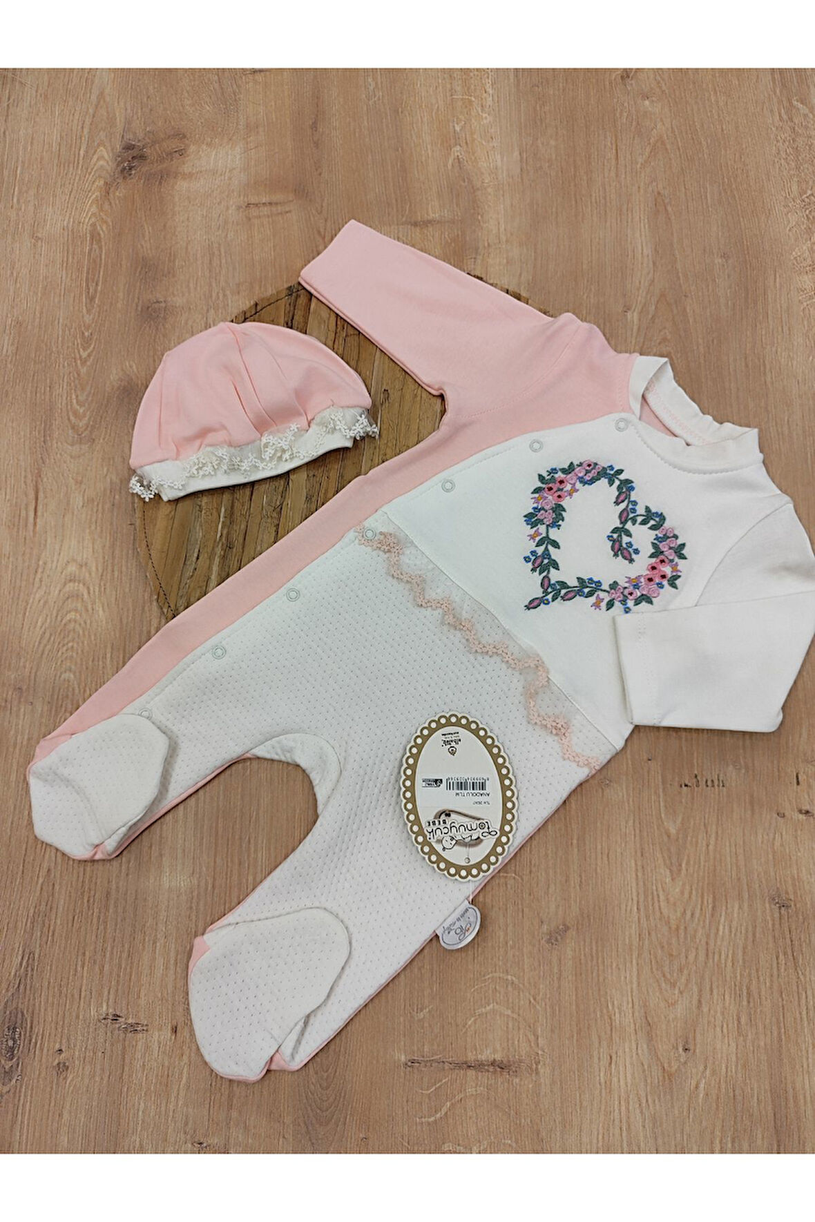 Kız Bebek Tulum Çiçek Nakışlı Uzun Kollu Ayaklı Hediyelik %100 Pamuklu Yenidoğan Bebek Giyim