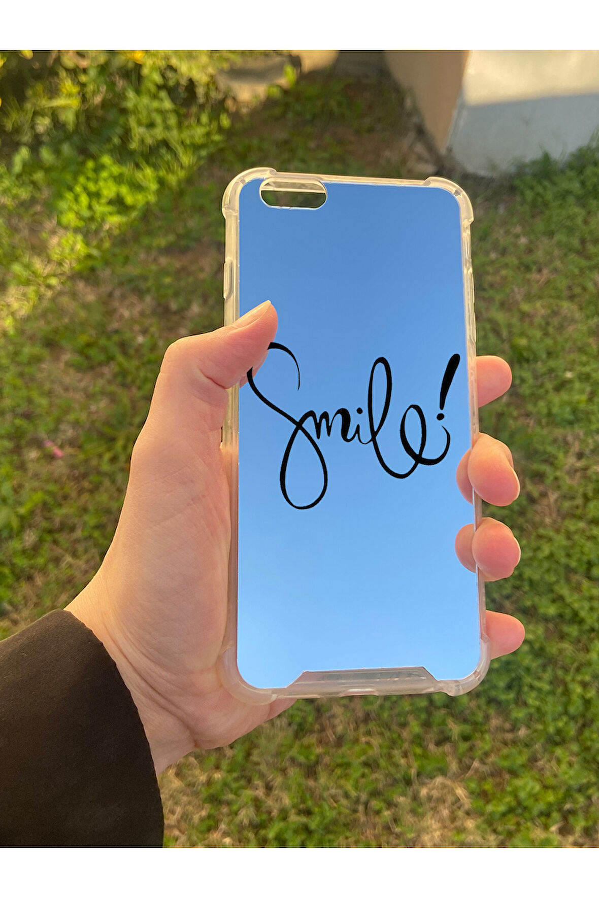 İphone 6 Plus İle Uyumlu Aynalı Smile Desenli Darbe Kamera Korumalı Silikon Telefon Kılıfı
