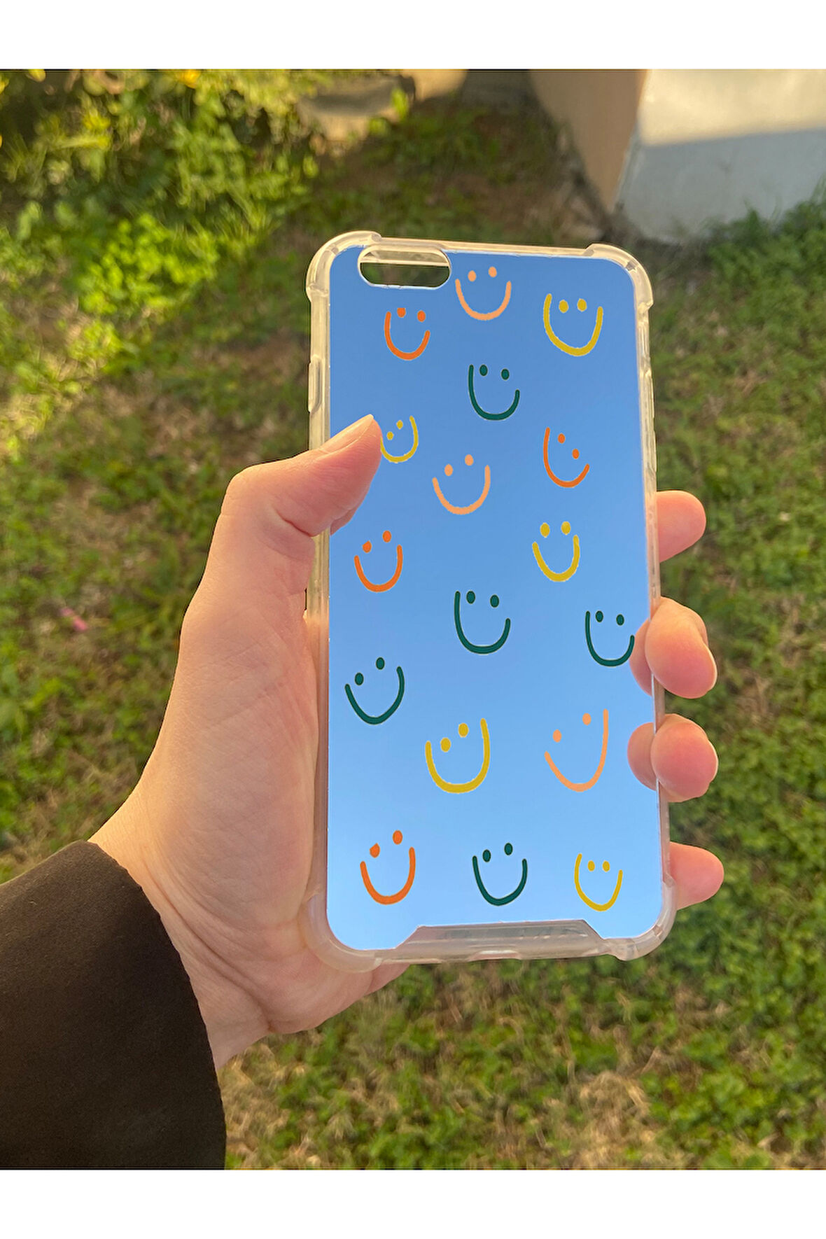İphone 6S Plus İle Uyumlu Aynalı Gülücük Desenli Darbe Kamera Korumalı Silikon Telefon Kılıfı