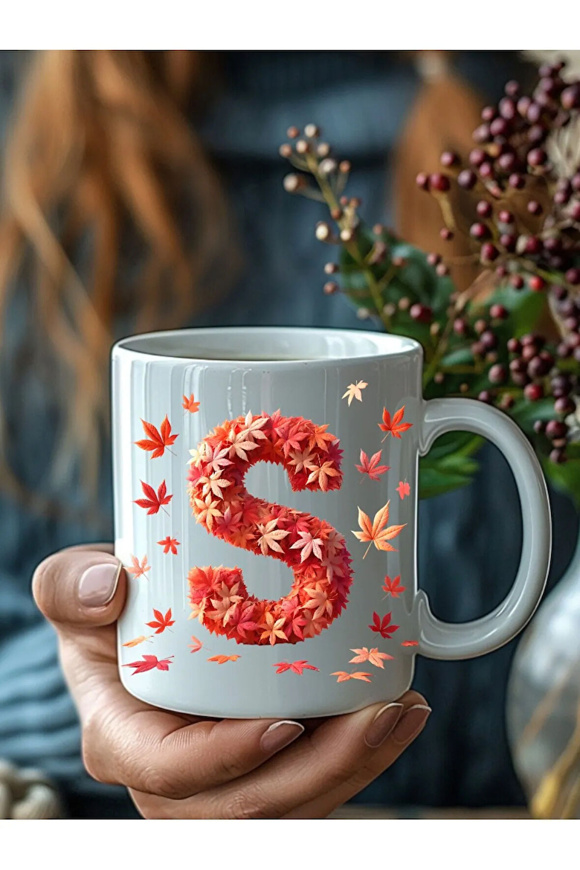 Sonbahar Yaprağı Şeklinde Harf 3 Boyutlu Tasarım Seramik Kupa Mug - Hediyelik Kupa