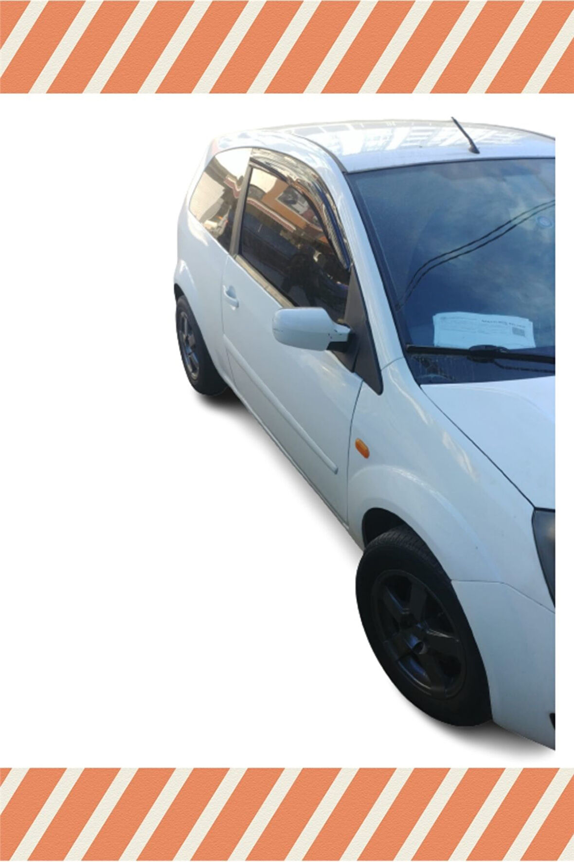 Ford Fiesta Van 2005 Ve Sonrası Modellerine Uyumlu Özel 2'Li Mügen Tip Cam Rüzgarlığı