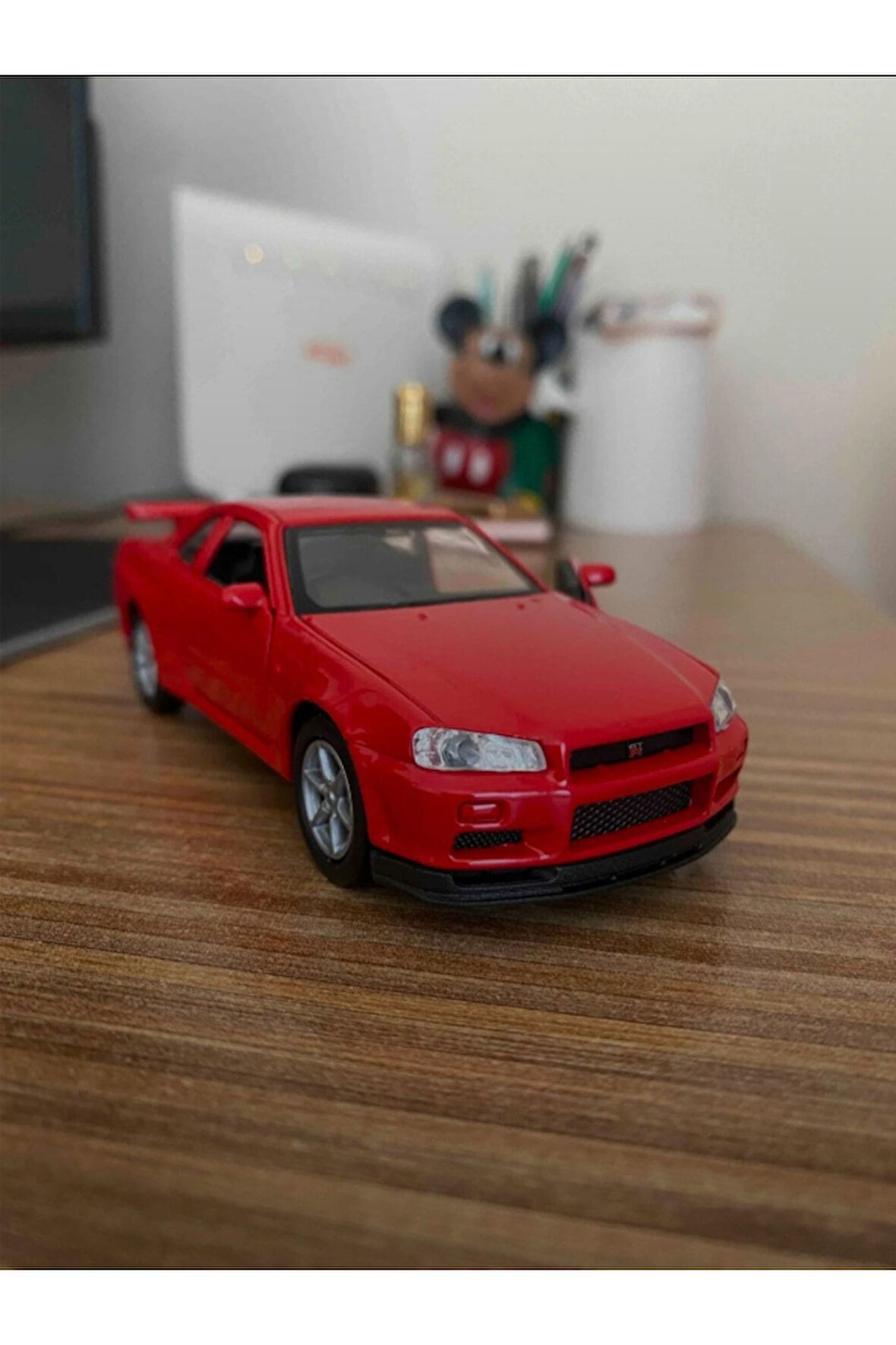 Kırmızı Nissan Skyline Gtr R34 Kapıları Açılabilen Çek Bırak Araba Welly 1:32 - 11.5 Cm