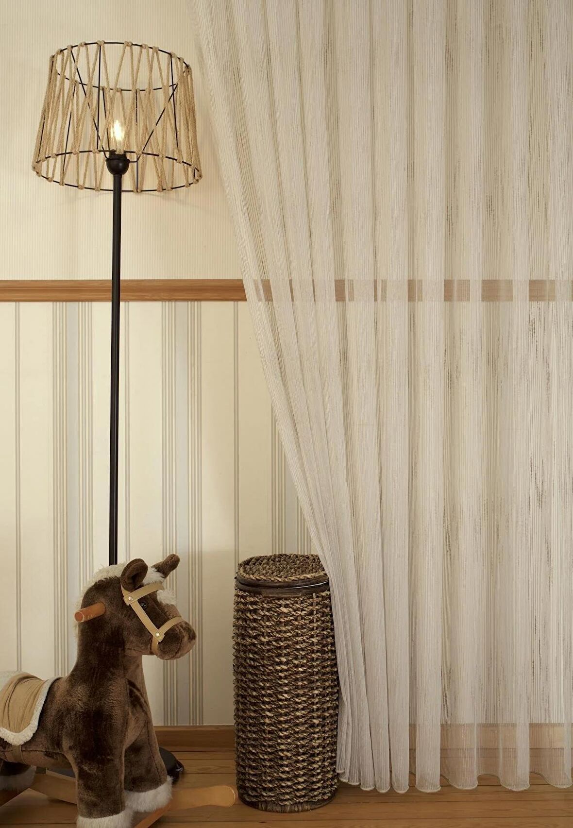 Massarelli Çizgili Şantuklu Keten Tül Bej Rengi  1-2,5 Orta Sık Pile 