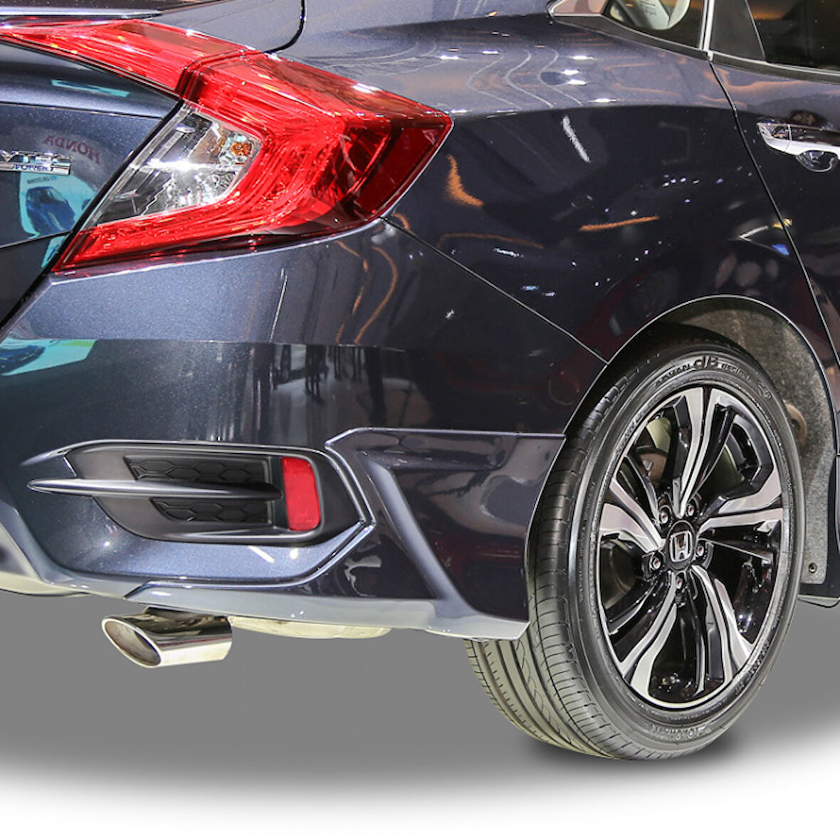 Honda Civic Fc5 2016 - 2021 Modulo Arka Flap Plastik Boyasız