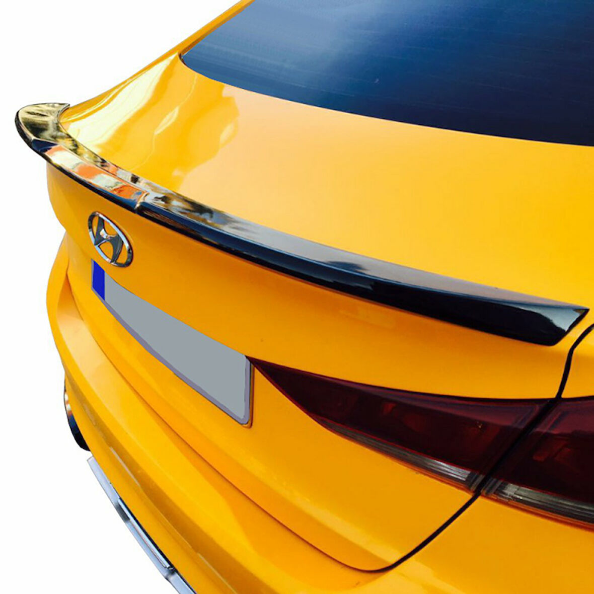 Hyundai Elantra Yeni M3 Spoiler Boyasız